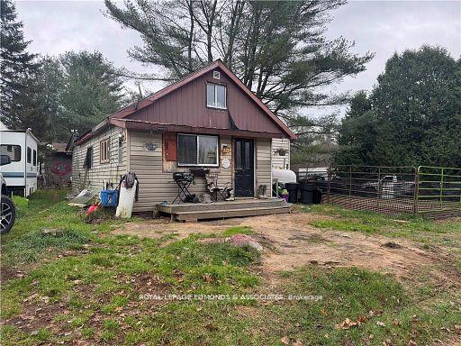 17A GODREAU Road, Laurentian Hills, ON K0J 2H0