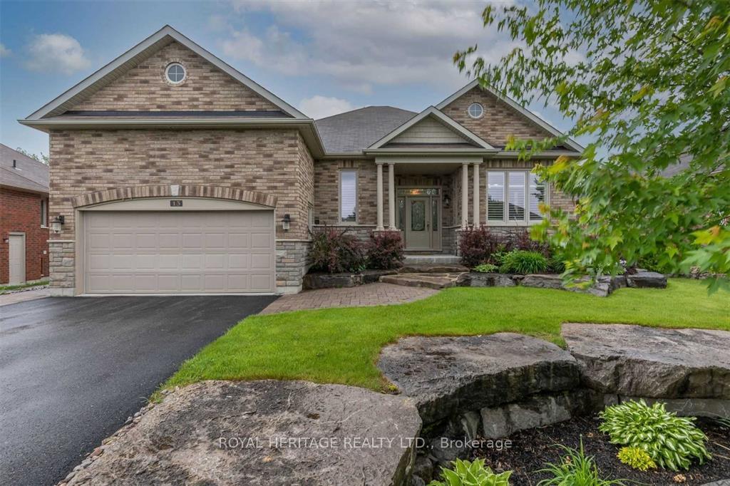 13 South Harbour Drive, Kawartha Lakes, ON K0M 1A0