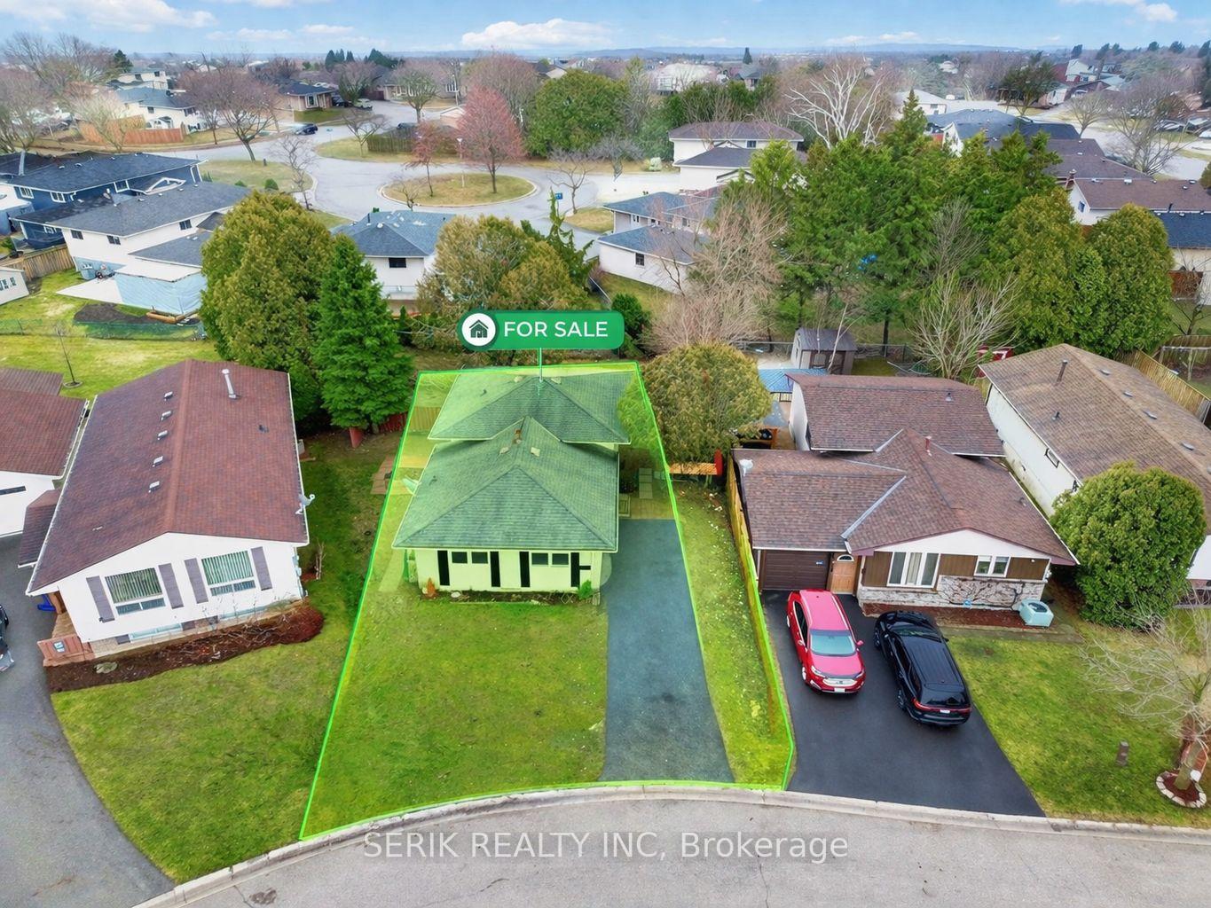 9 Camelot Crescent, London East, ON N5V 3L4