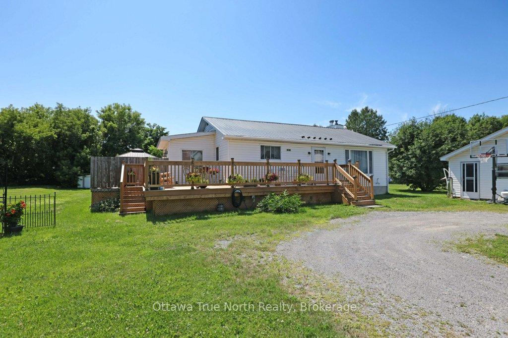 45 Alston Street, McNab/Braeside, ON K0A 3L0