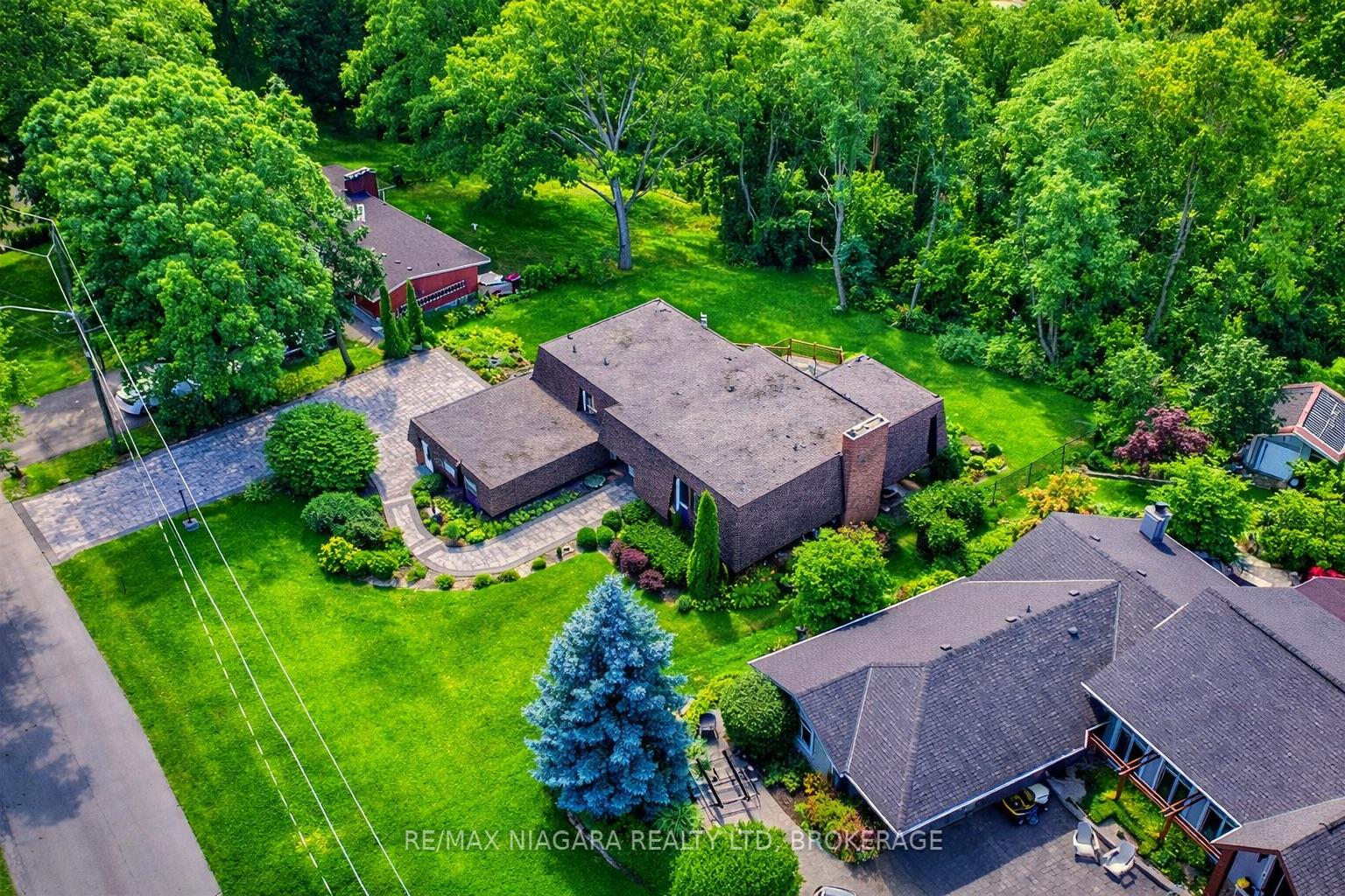 50 Melrose Drive, Niagara-on-the-Lake, ON L0S 1J0