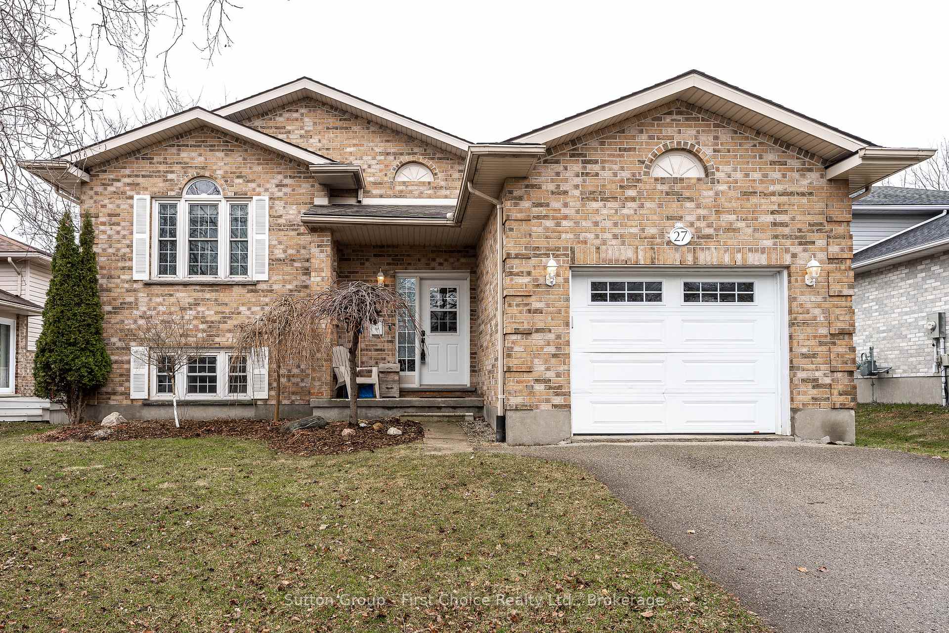 27 Mcqueen Court, Stratford, ON N4Z 1H5