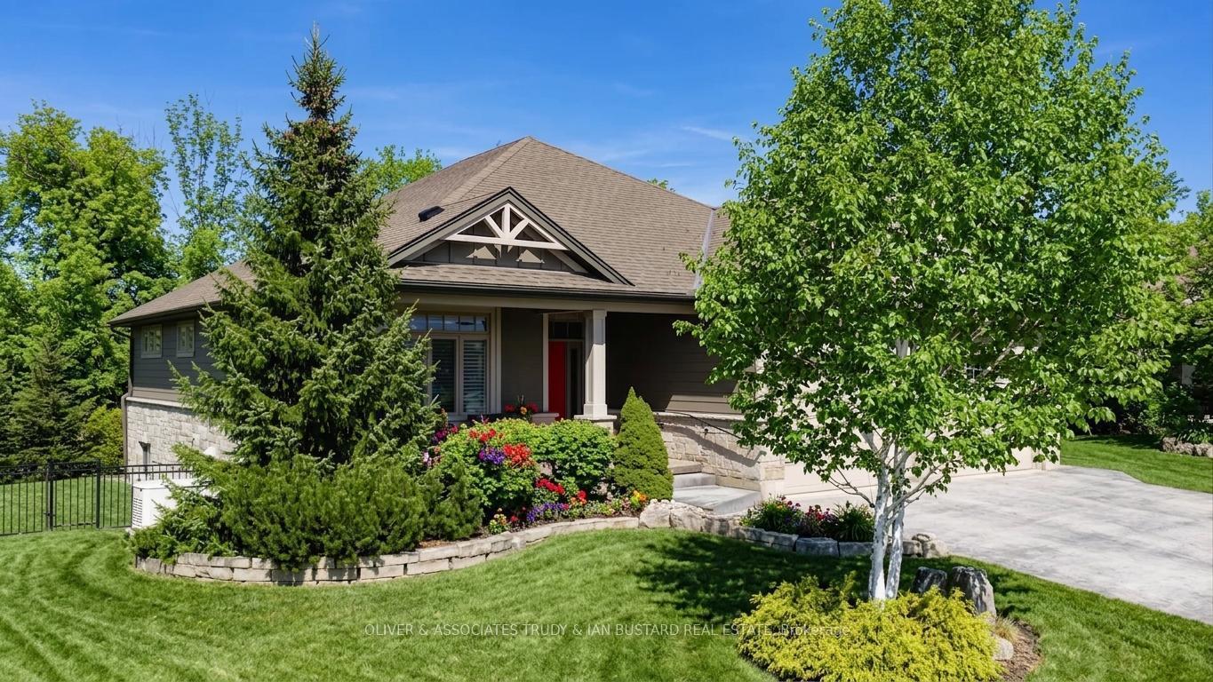 46 Erin Place, Lambton Shores, ON N0M 1T0