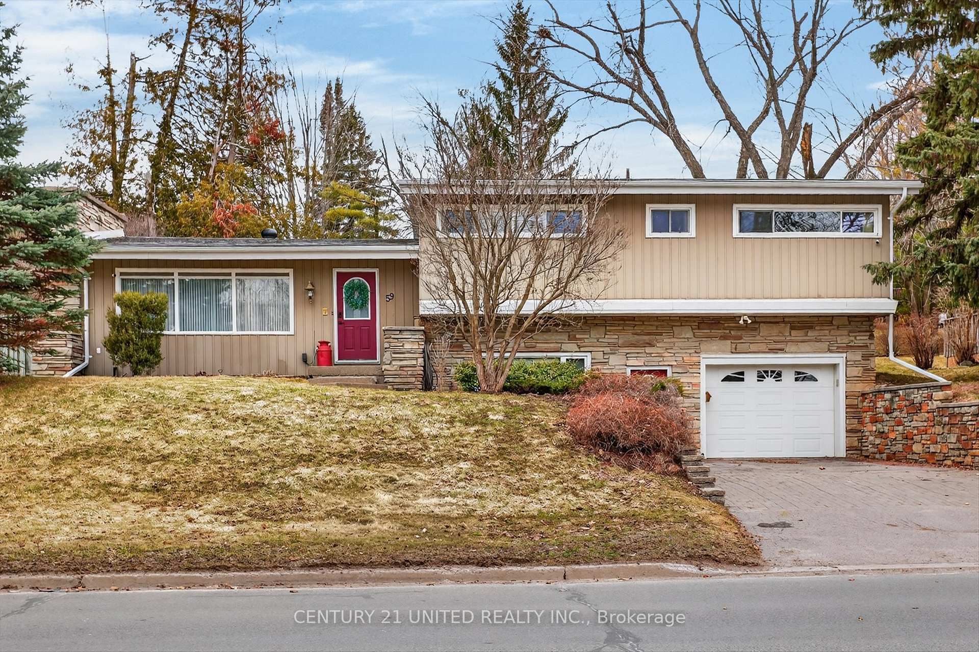59 Kawartha Hts Boulevard, Peterborough, ON K9J 1N5