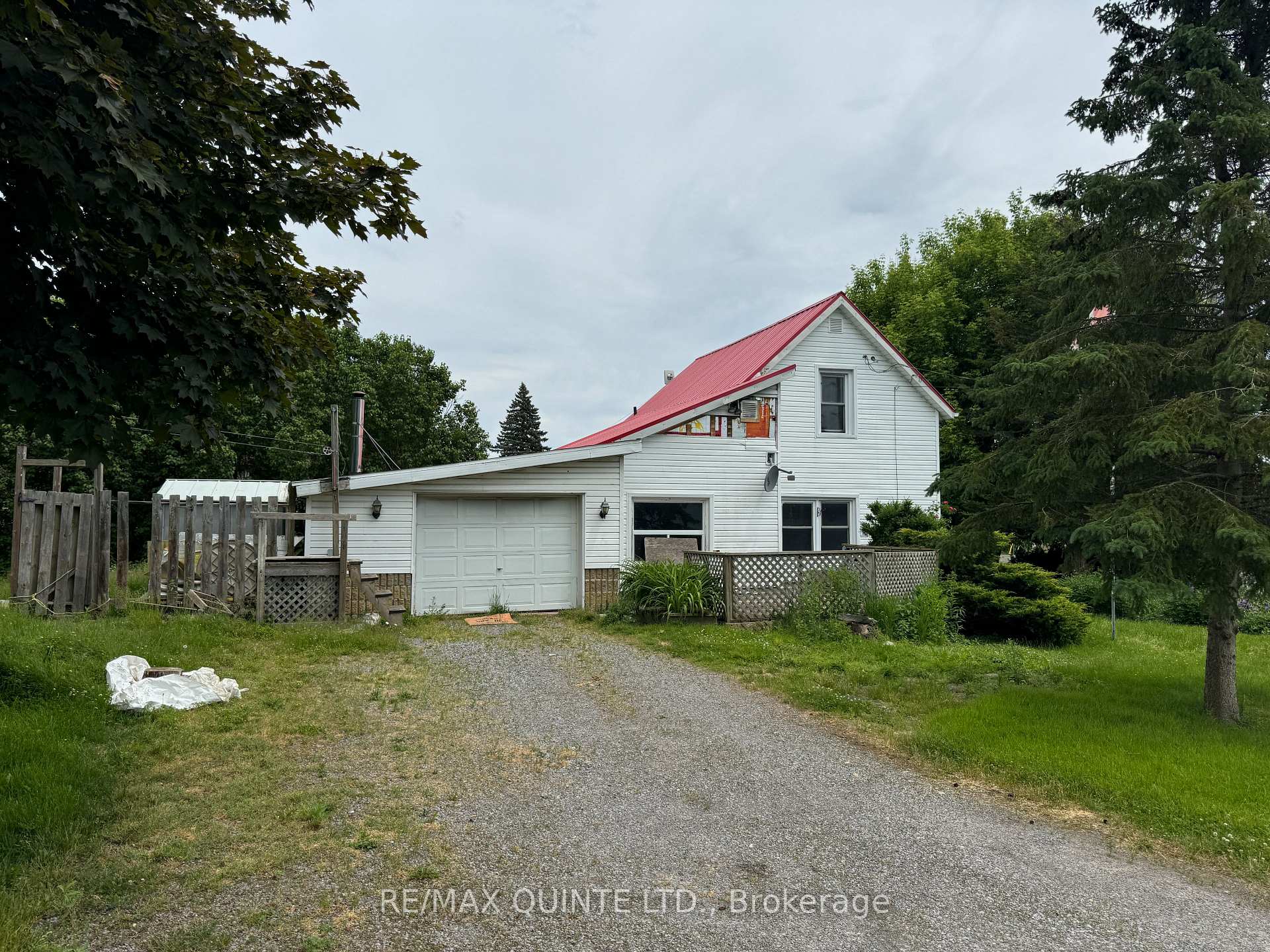 801 Old Highway 2 N/A, Quinte West, ON K8V 5P5