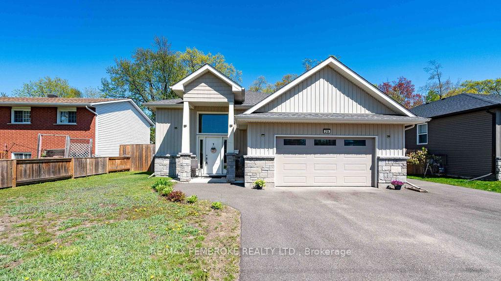 21A East Street, Petawawa, ON K8H 2N7