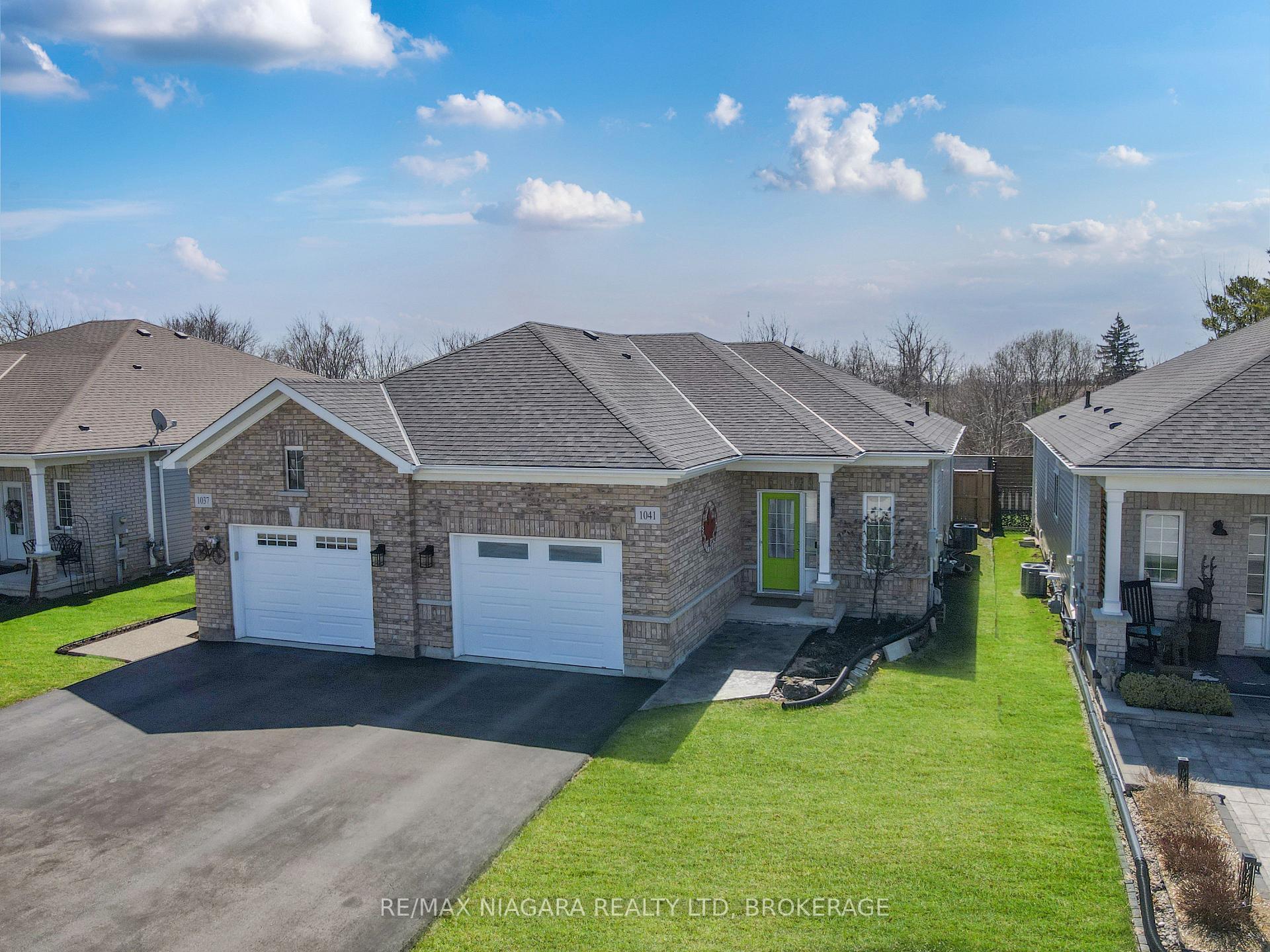 1041 Meadowood Street, Fort Erie, ON L2A 5B9