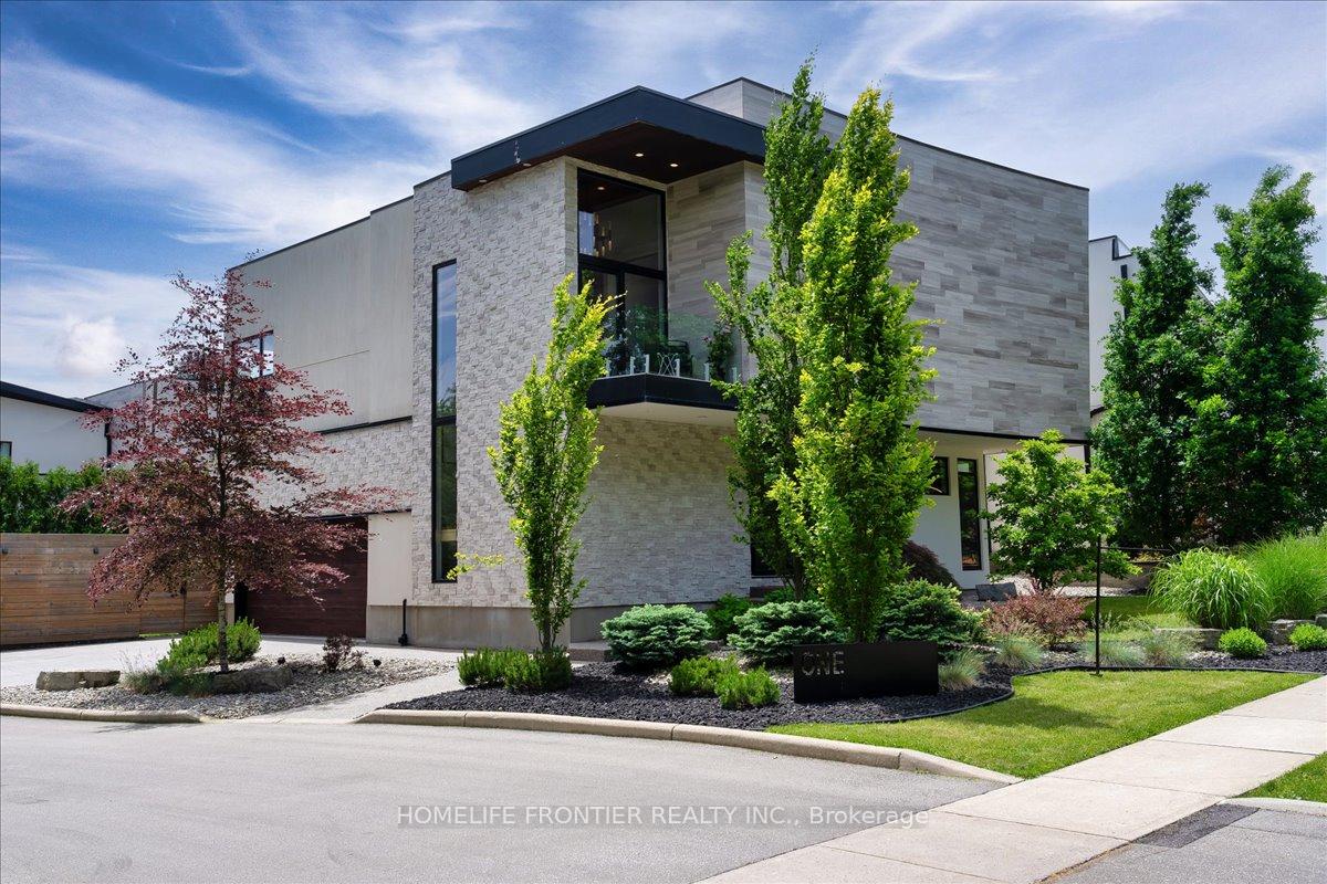 1452 Byron Baseline Road 1, London South, ON N6K 2V6