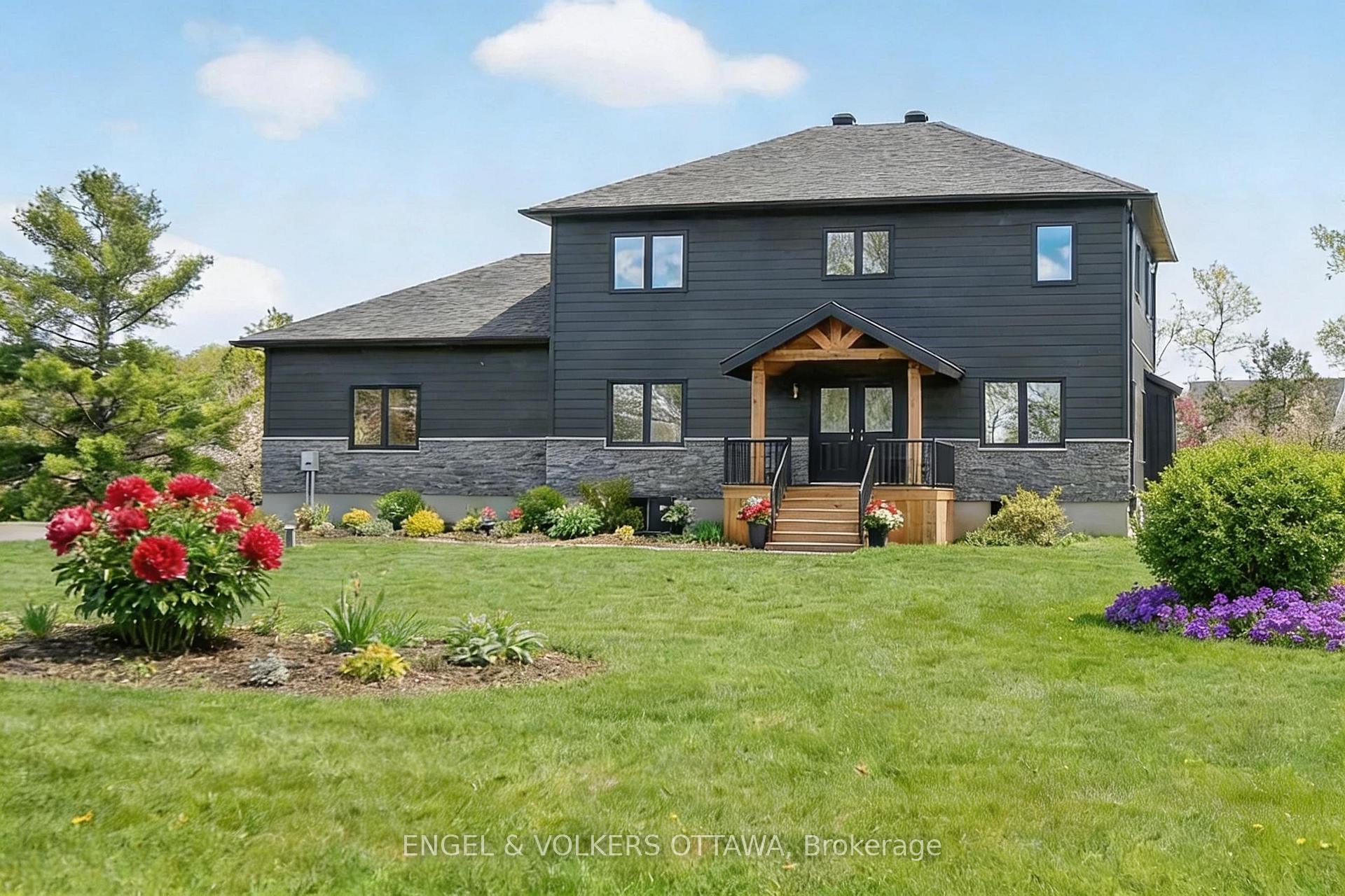 57 Paul A. Bertrand Drive, McNab/Braeside, ON K7S 3G8