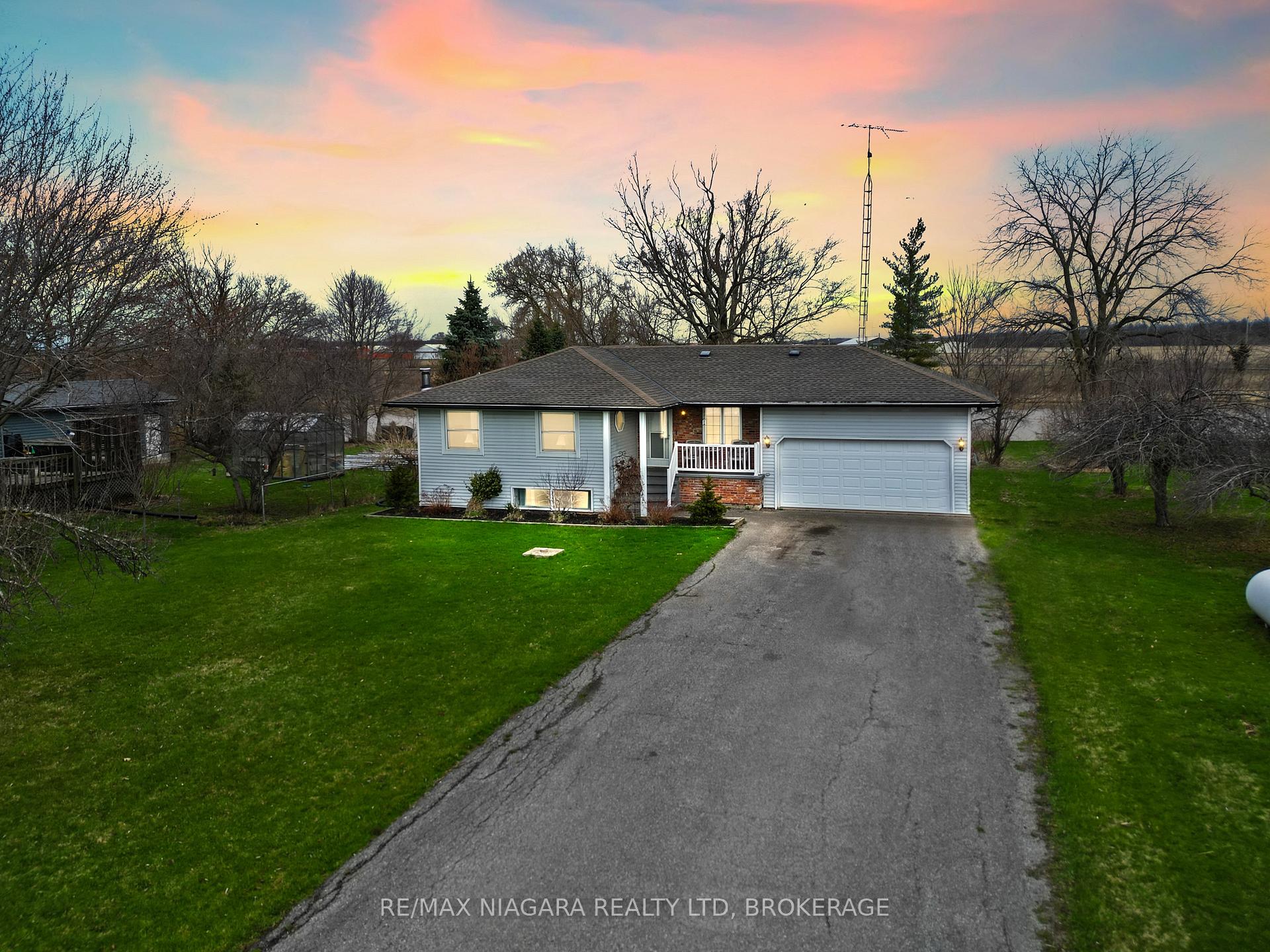 60826 Regional Rd 27 Road, Wainfleet, ON L3B 5N6