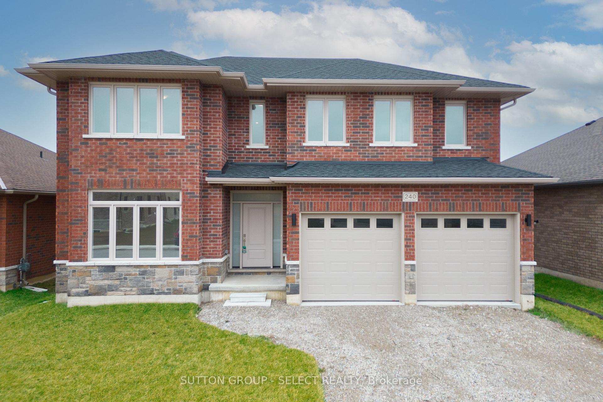 240 LEITCH Street, Dutton/Dunwich, ON N0L 1J0
