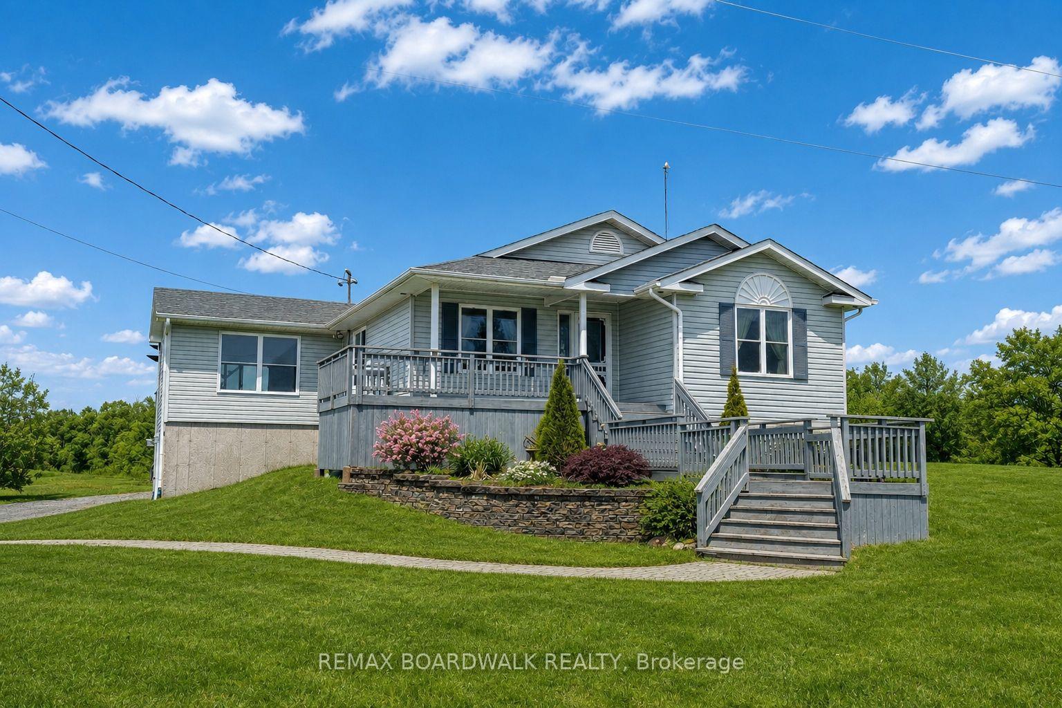 1918 Rosedale Road N, Montague, ON K7A 4S6