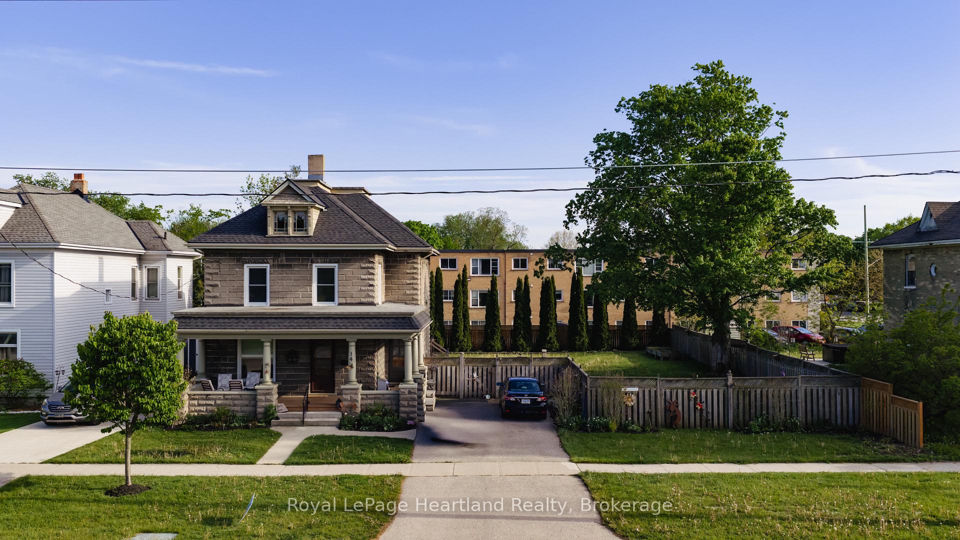 14 Elgin Avenue E, Goderich, ON N7A 1K2