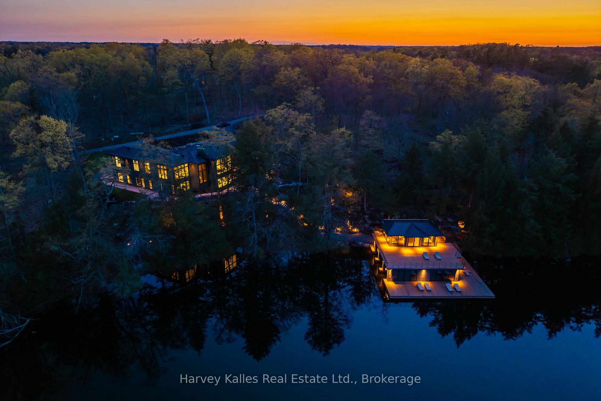 1013 Hall's Road 2, Muskoka Lakes, ON P0B 1J0