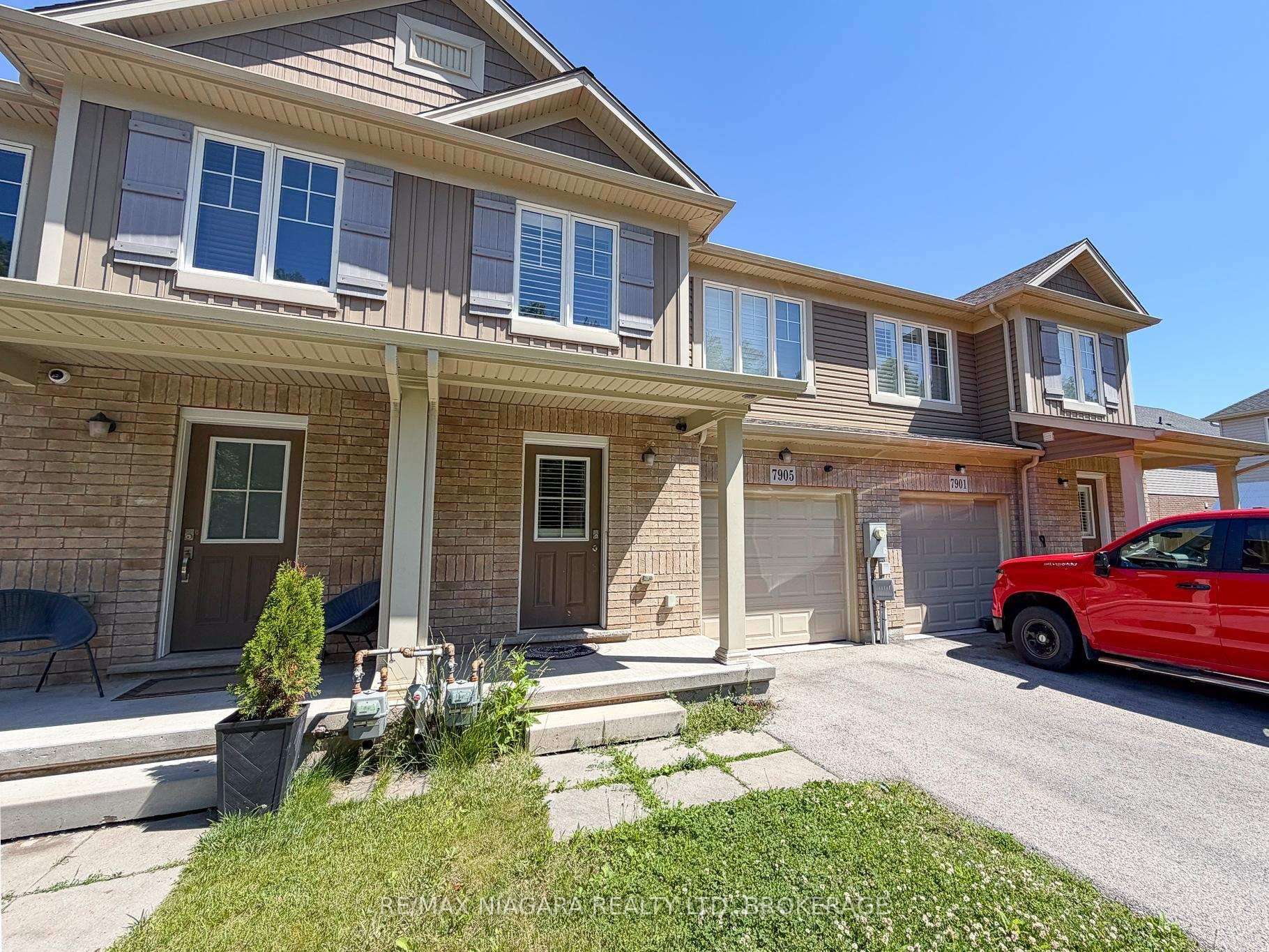7905 Oldfield Road, Niagara Falls, ON L2G 3J8