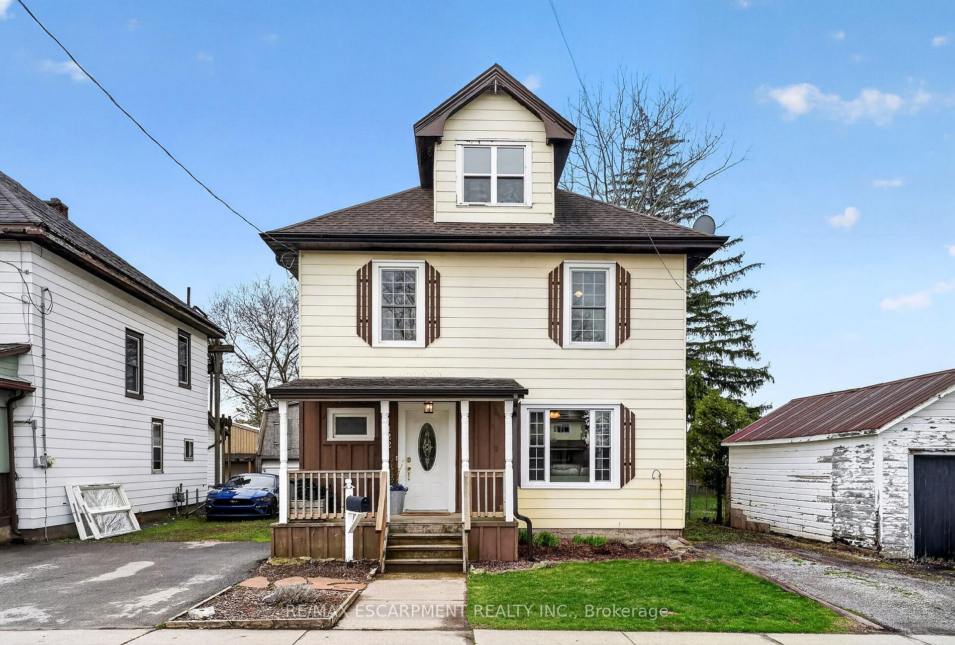122 South Cayuga Street W, Haldimand, ON N1A 1P5