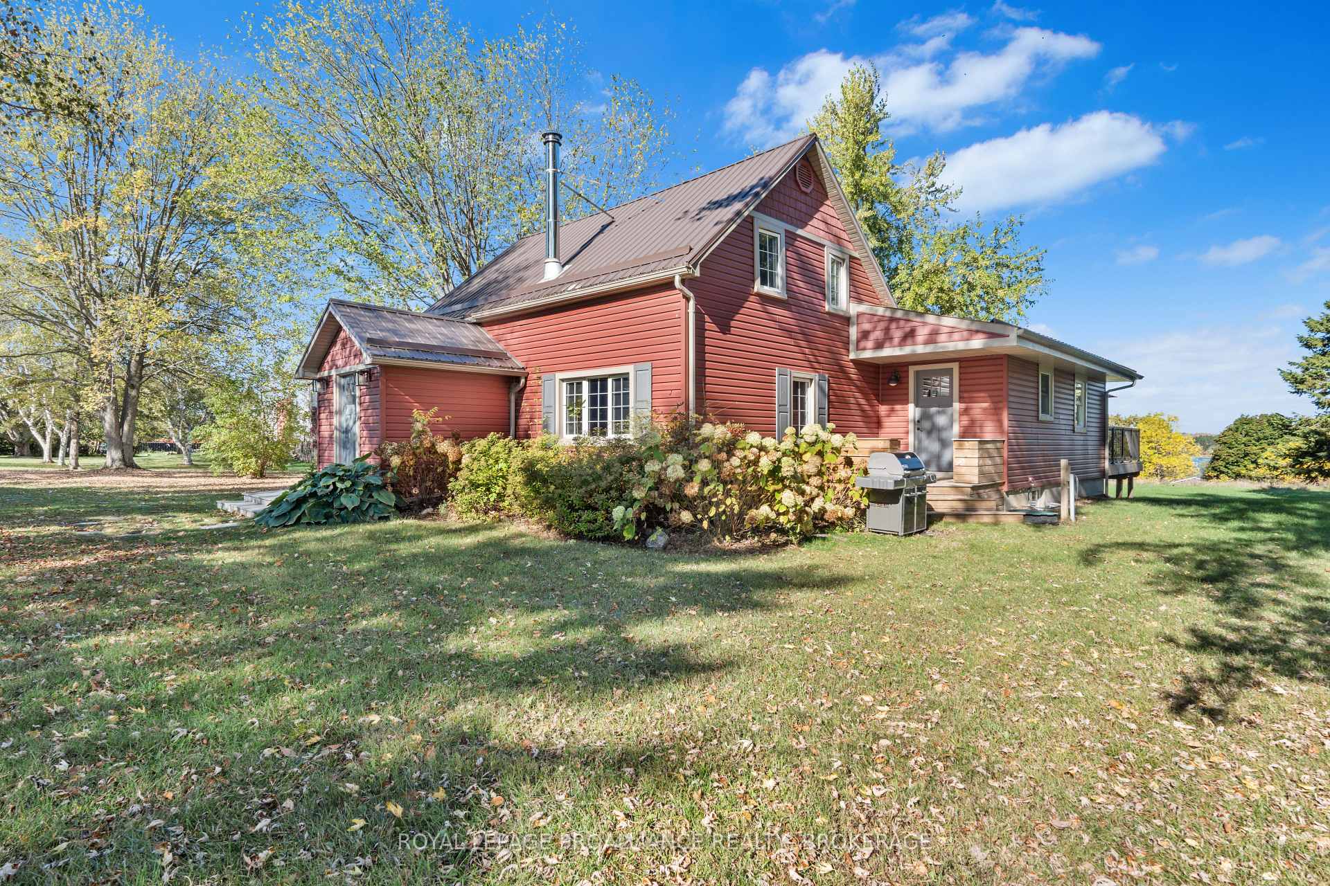 199 North Shore Road, Frontenac Islands, ON K7G 2V6