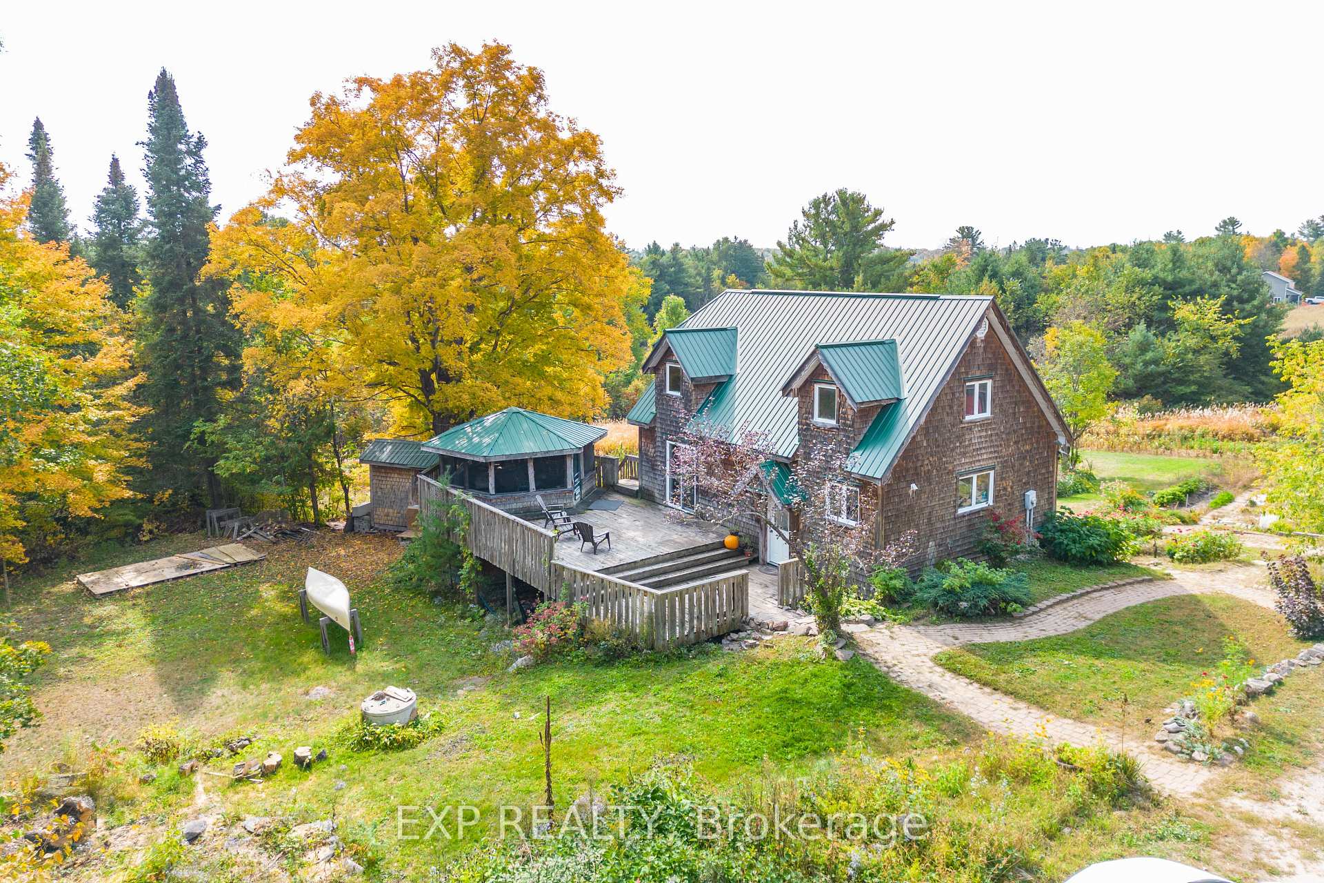 1197 Lower Spruce Hedge Road, Greater Madawaska, ON K0J 1G0