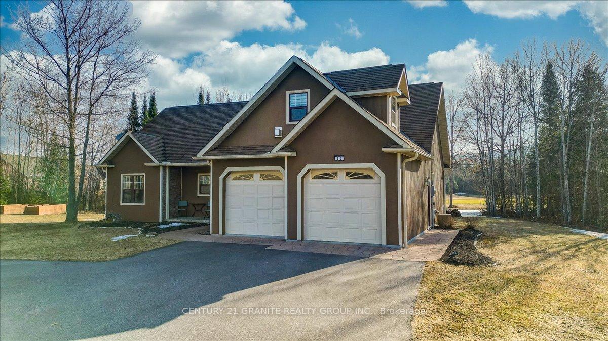 52 Nicklaus Drive, Bancroft, ON K0L 1C0
