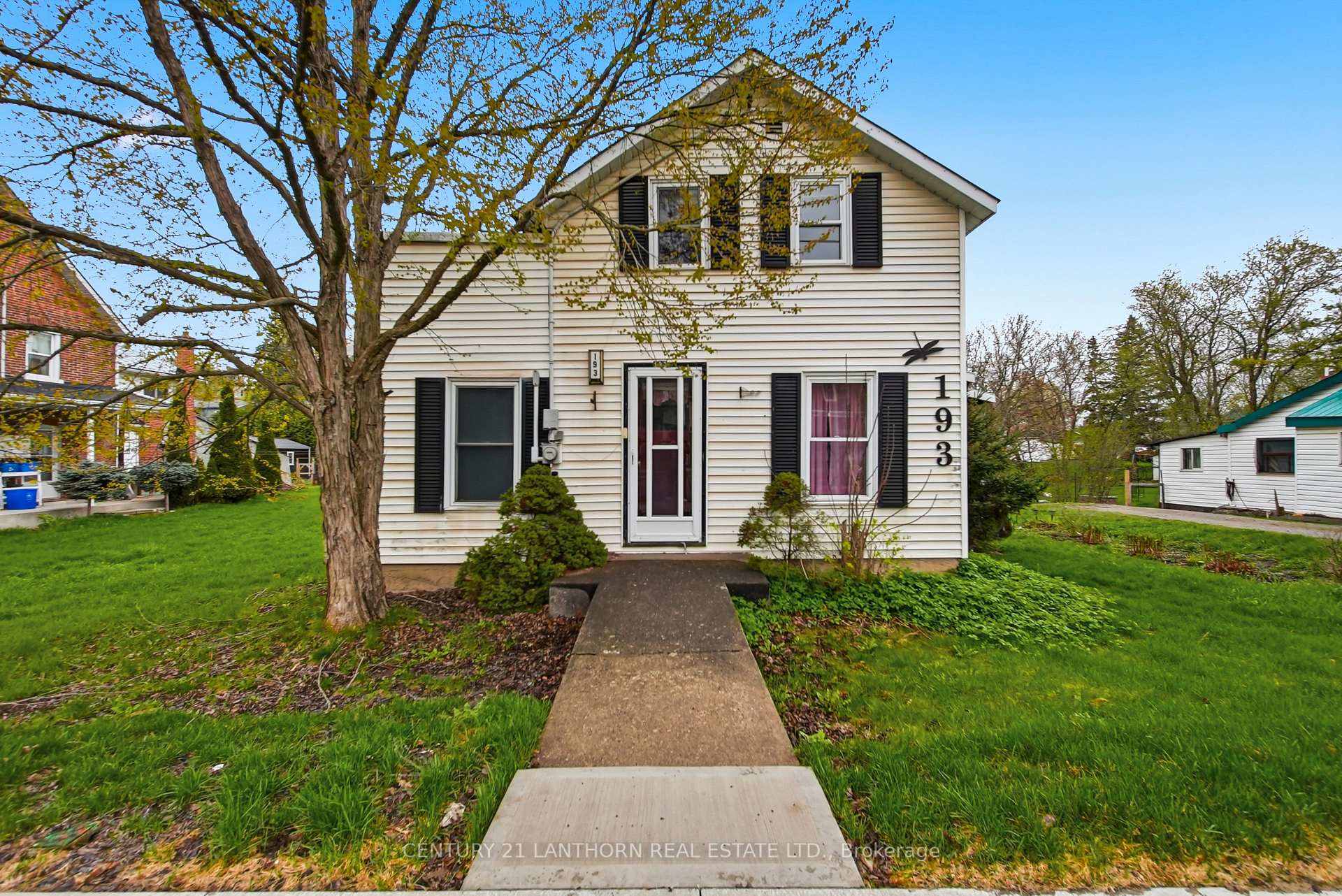 193 St. Lawrence Street E, Centre Hastings, ON K0K 2C0