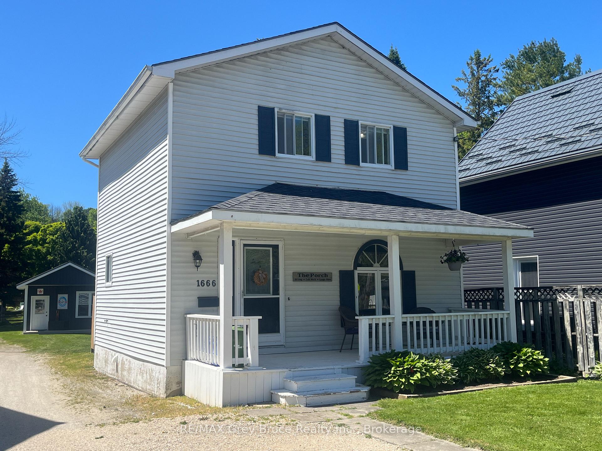 1666 3rd Avenue W, Owen Sound, ON N4K 4R4