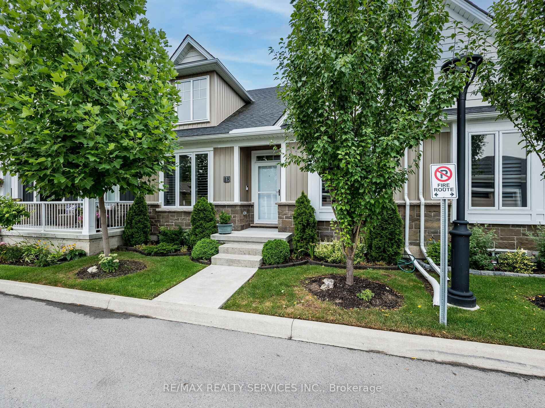 18 Princeton Common Street, St. Catharines, ON L2N 0B7