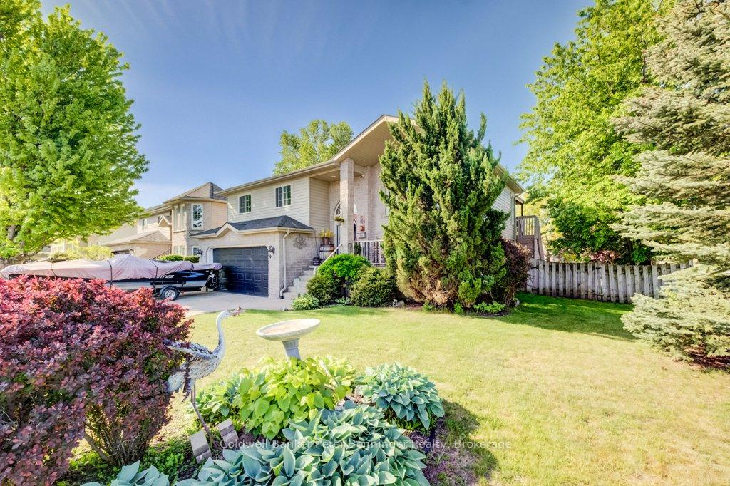 502 Buckby Lane, Saugeen Shores, ON N0H 2C1
