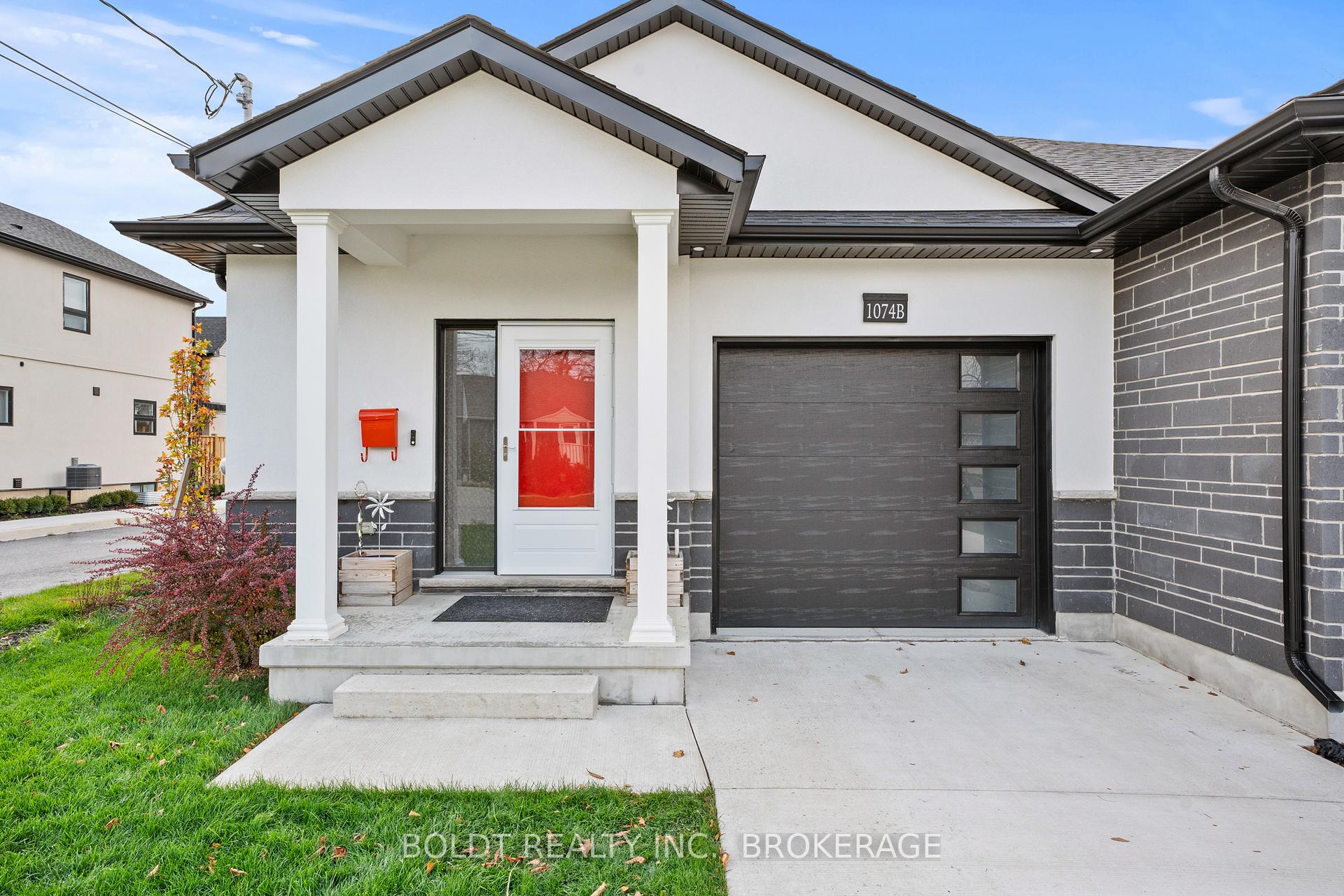 1074B Vansickle Road N, St. Catharines, ON L2S 2X3