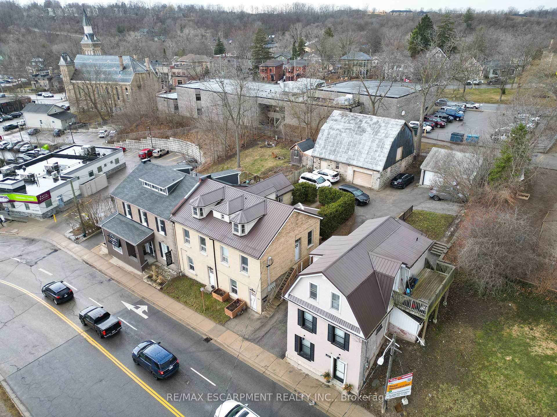 142 Grand River Street N, Brant, ON N3L 2M5