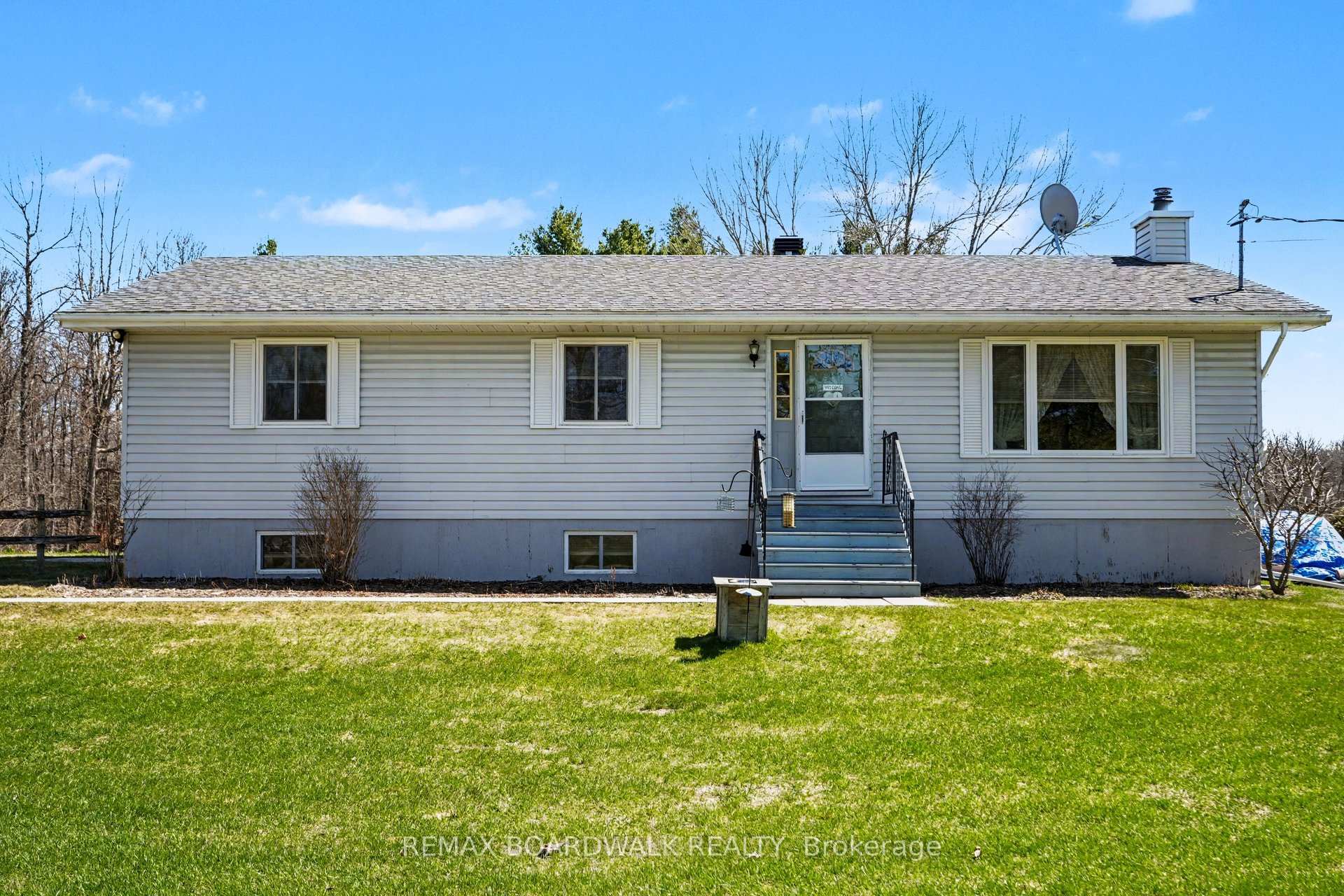 1283 Bathurst 5th Concession, Tay Valley, ON K7H 3C9