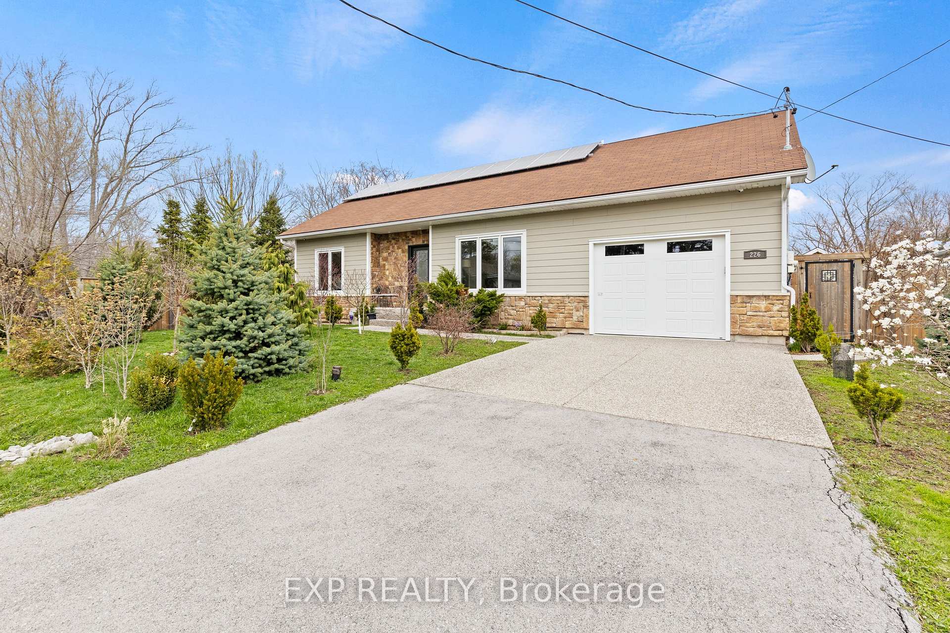 226 Westwood Avenue, Fort Erie, ON L0S 1B0
