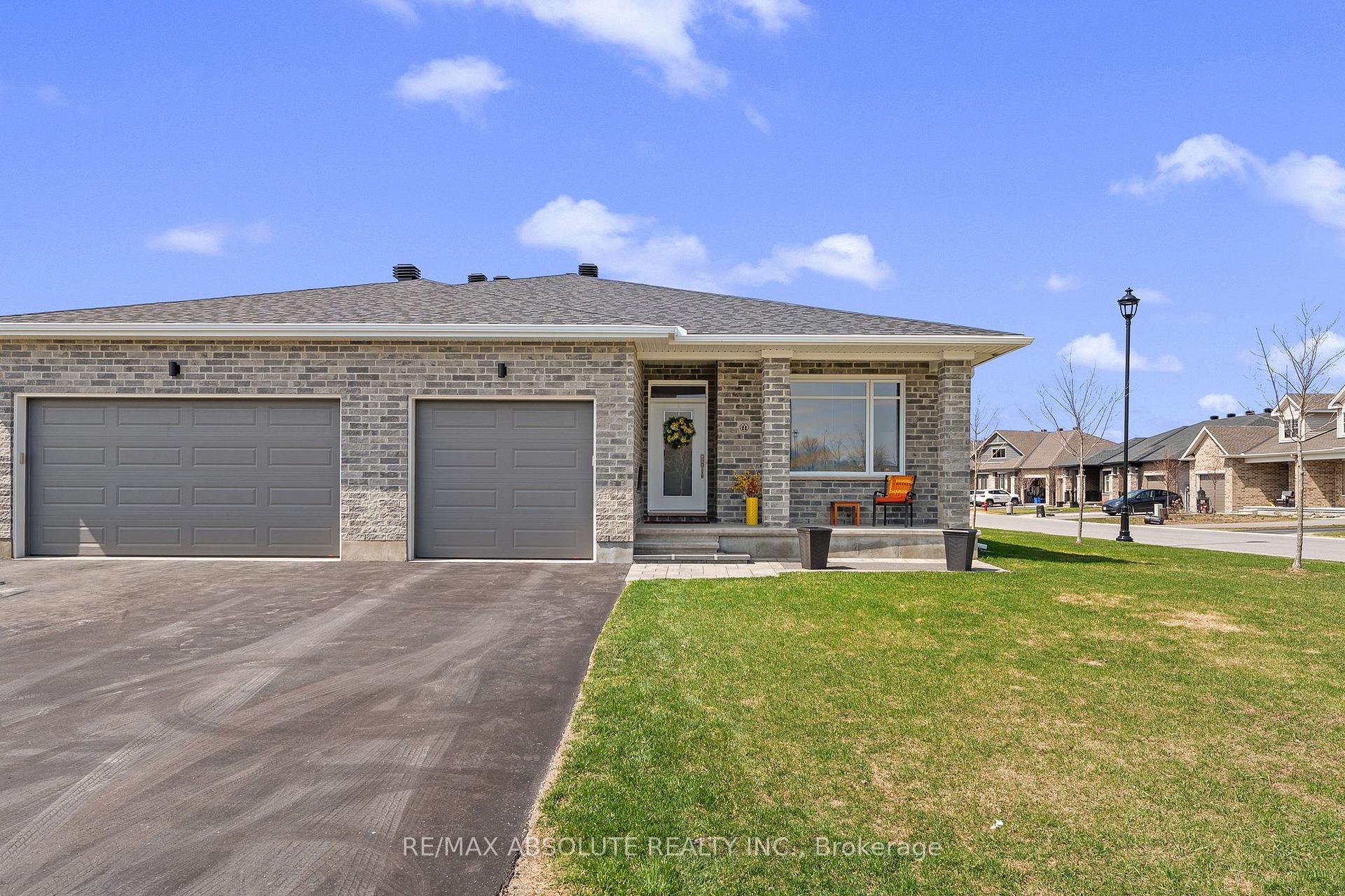 22 Ernie Godin Way, Arnprior, ON K7S 0J5