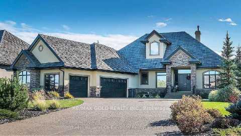 5 Mountain Basin Drive, McDougall, ON P2A 2W9
