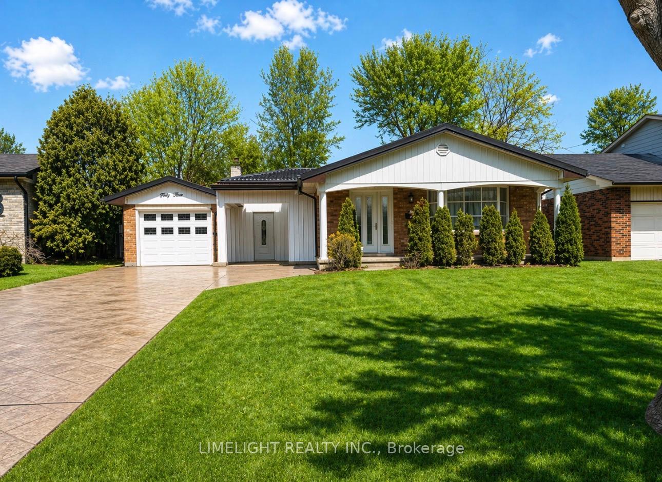 43 Cumberland Crescent, London North, ON N5X 1B7
