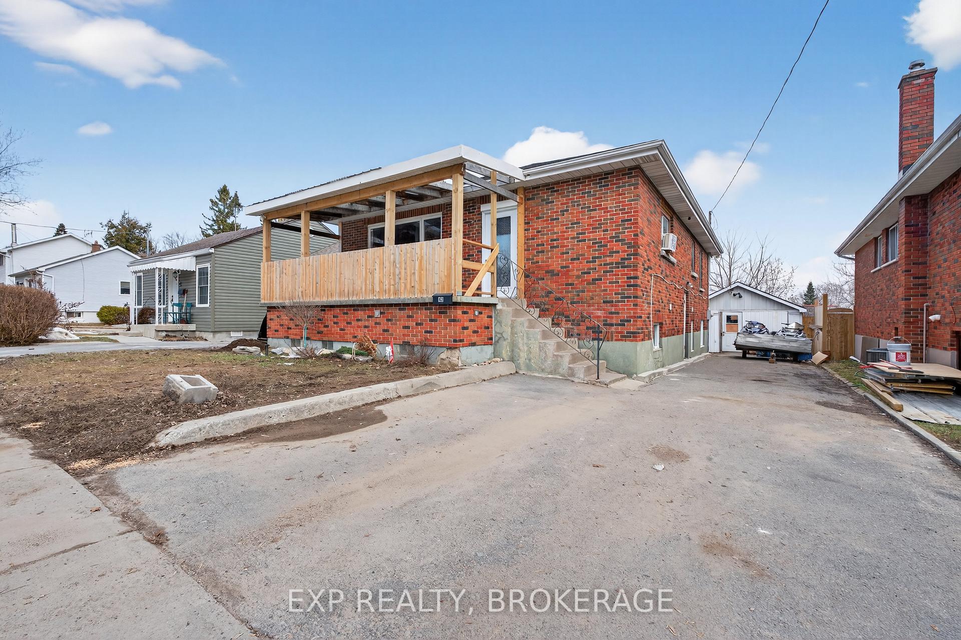 43 CARLETON Street, Kingston, ON K7K 4E7