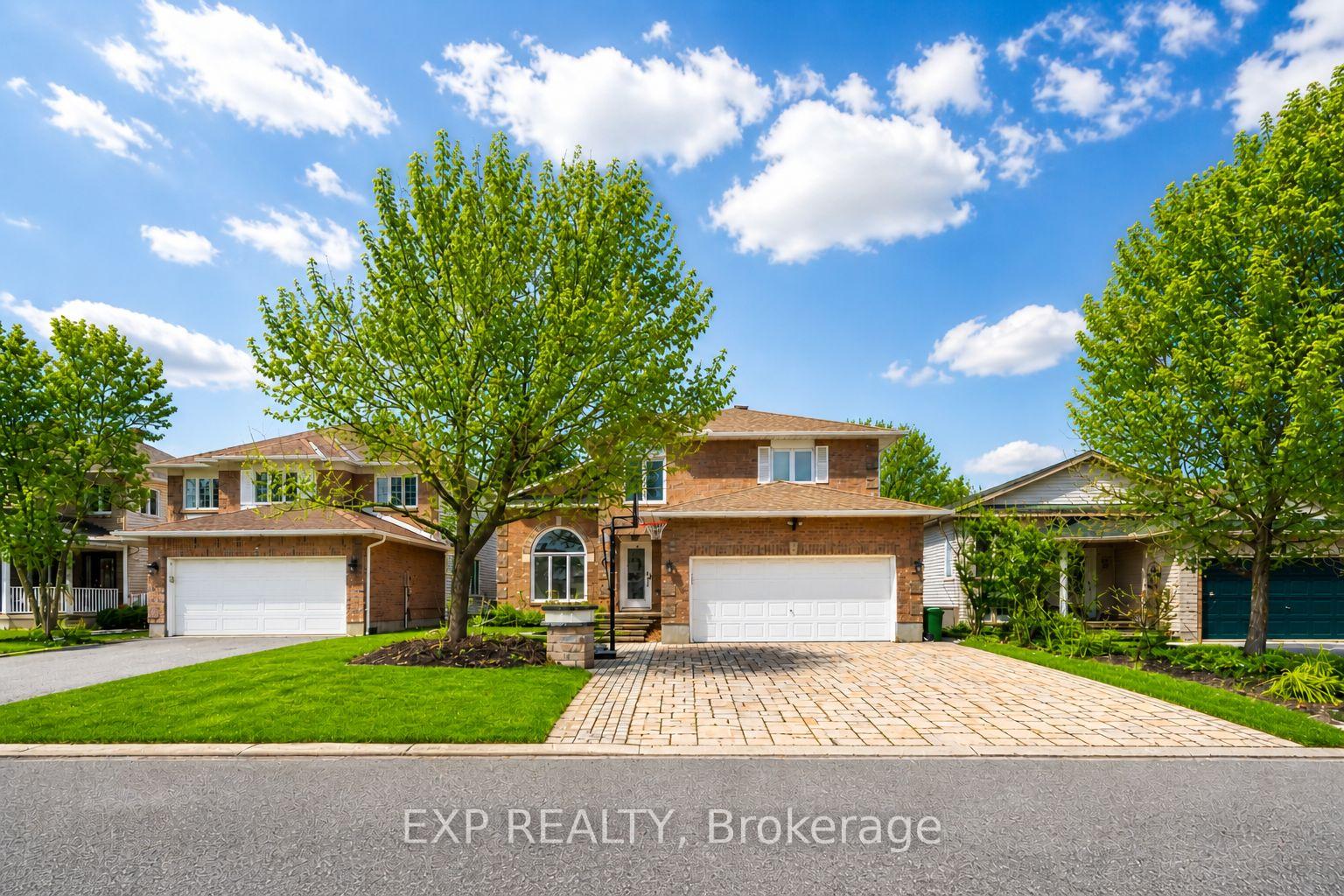 3 Nakota Way, Barrhaven, ON K2J 4E9