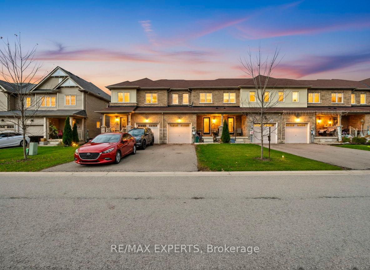 7790 White Pine Crescent, Niagara Falls, ON L2K 0K5