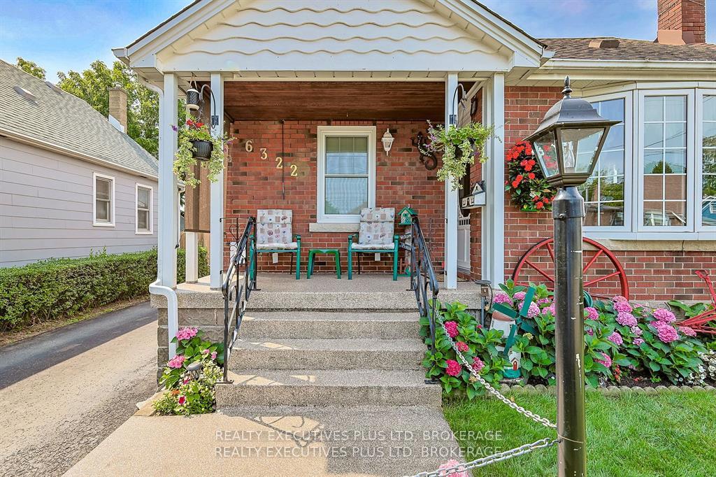 6322 Monroe Street, Niagara Falls, ON L2G 2G8