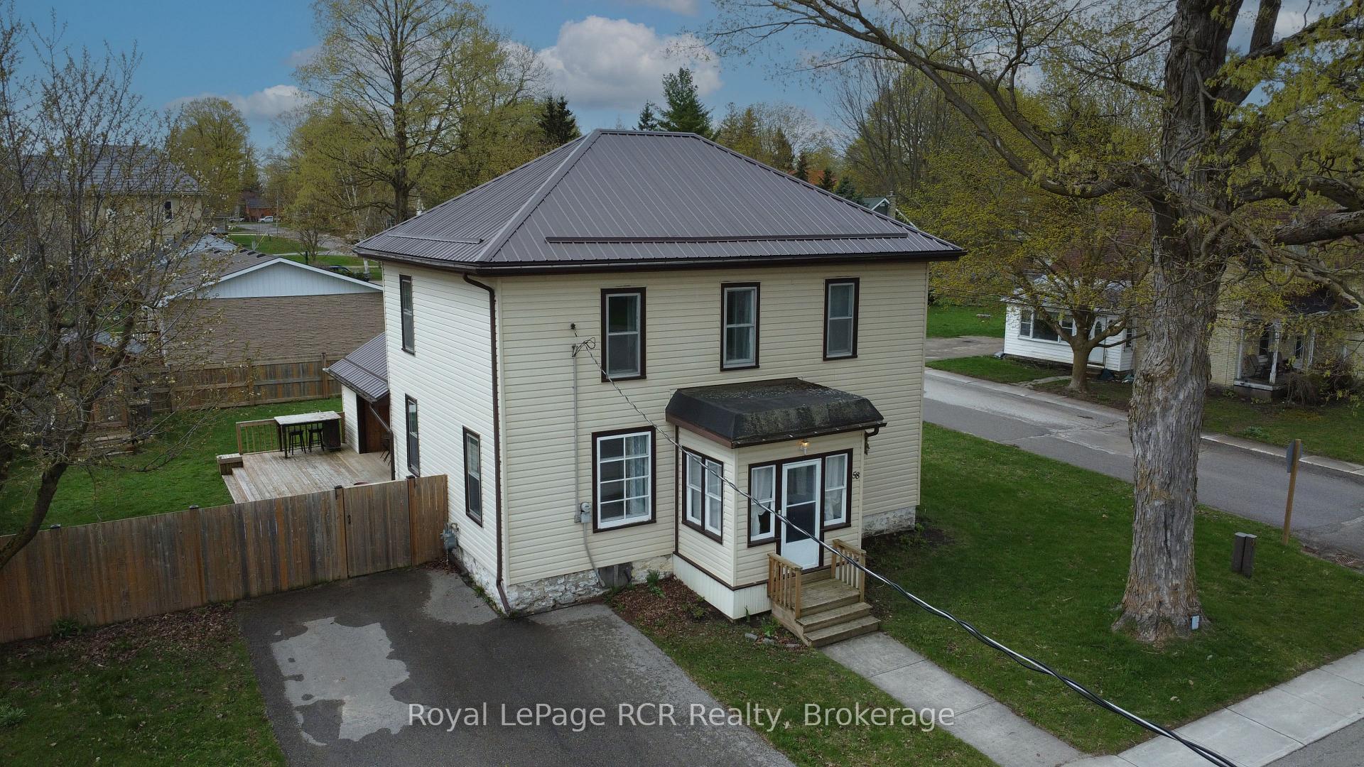 58 Mccutcheon Drive S, Huron East, ON N0G 1H0
