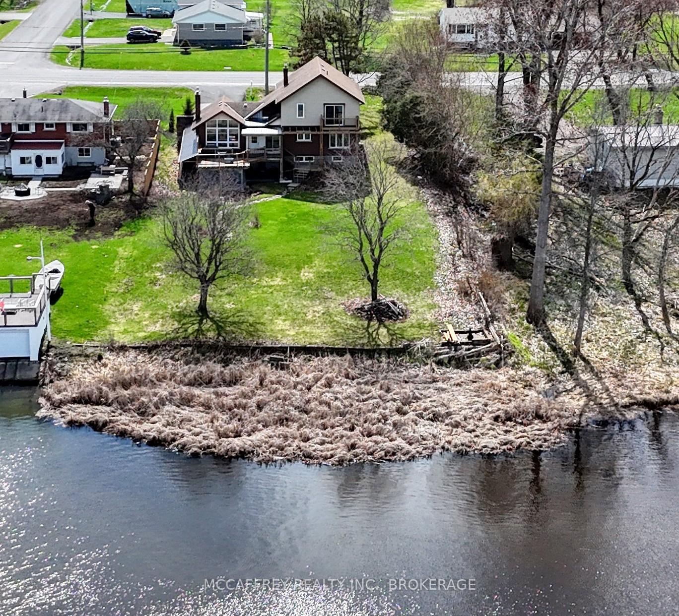 79 River Road, Greater Napanee, ON K7R 3H3