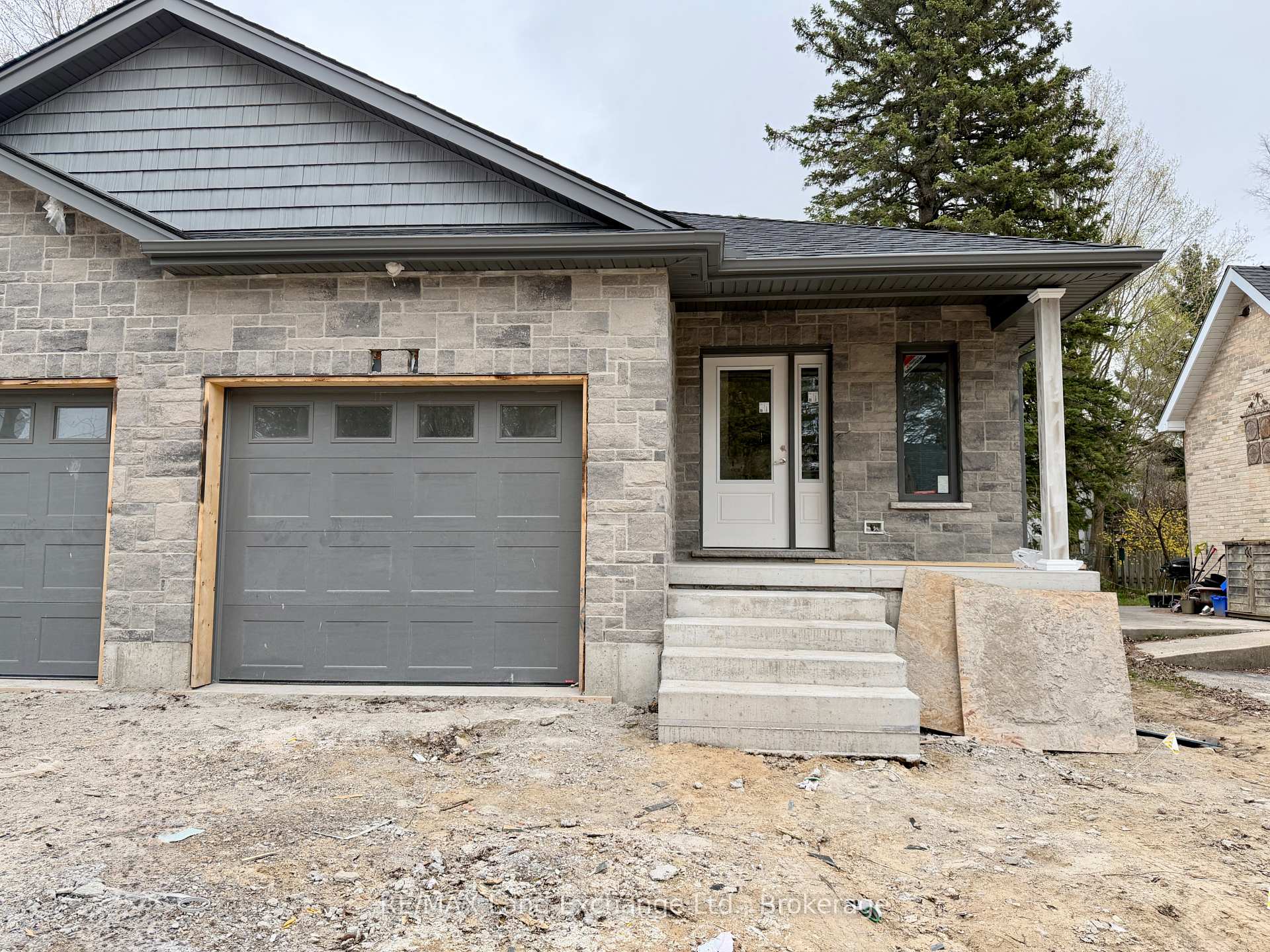 615 Hilker Street, Saugeen Shores, ON N0H 2C4