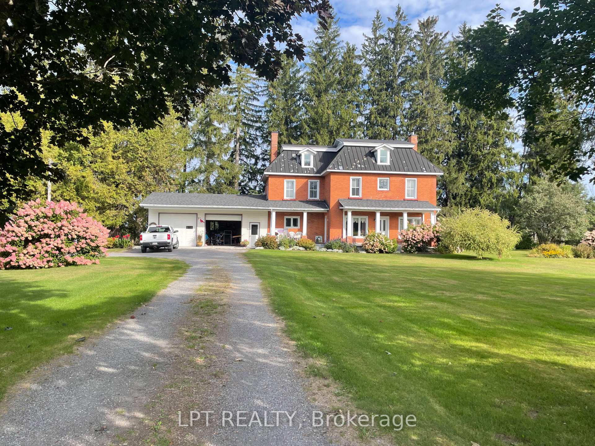 6671 County Road 10 Road, The Nation, ON K0B 1R0