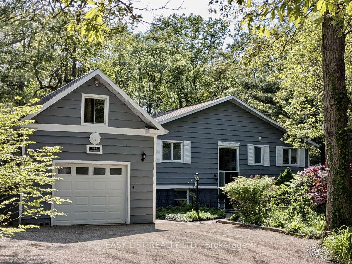 10161 Andrea Street, Lambton Shores, ON N0M 2L0