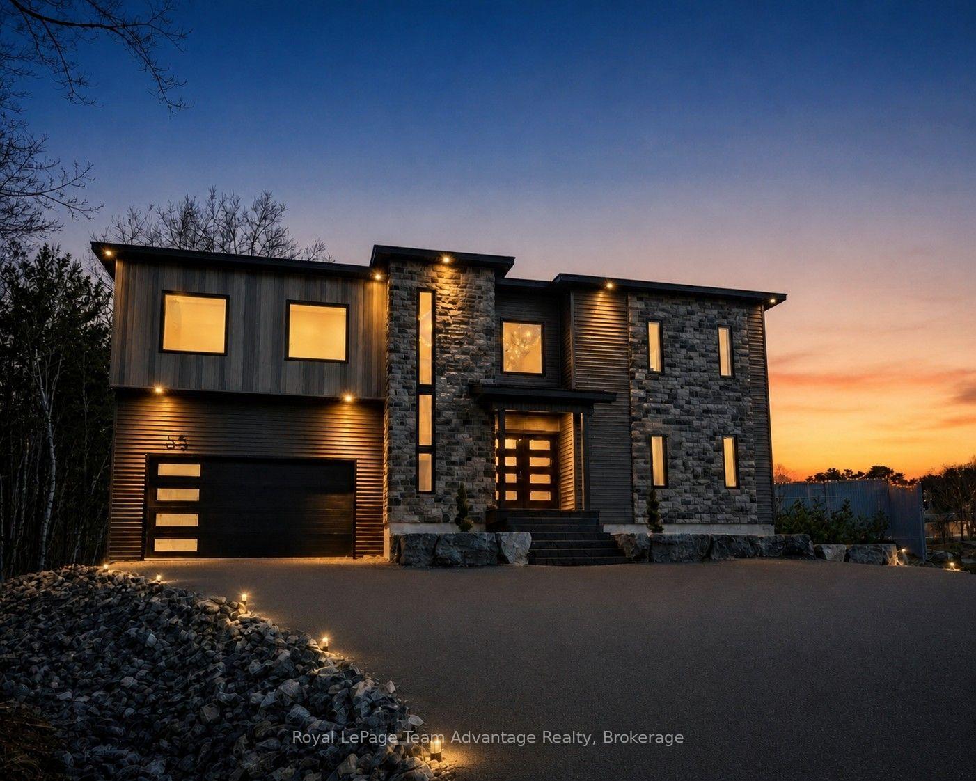 55 Dennis Drive, Parry Sound, ON P2A 2H9