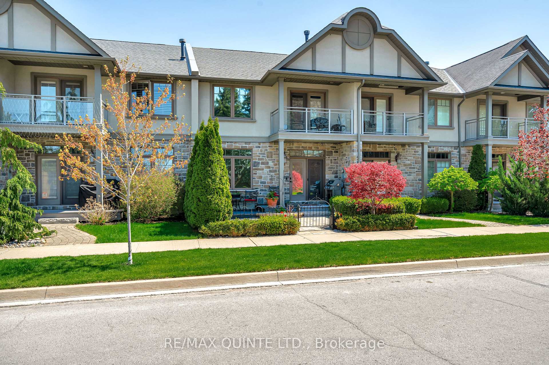 24 South Church Street 44, Belleville, ON K8N 0A9