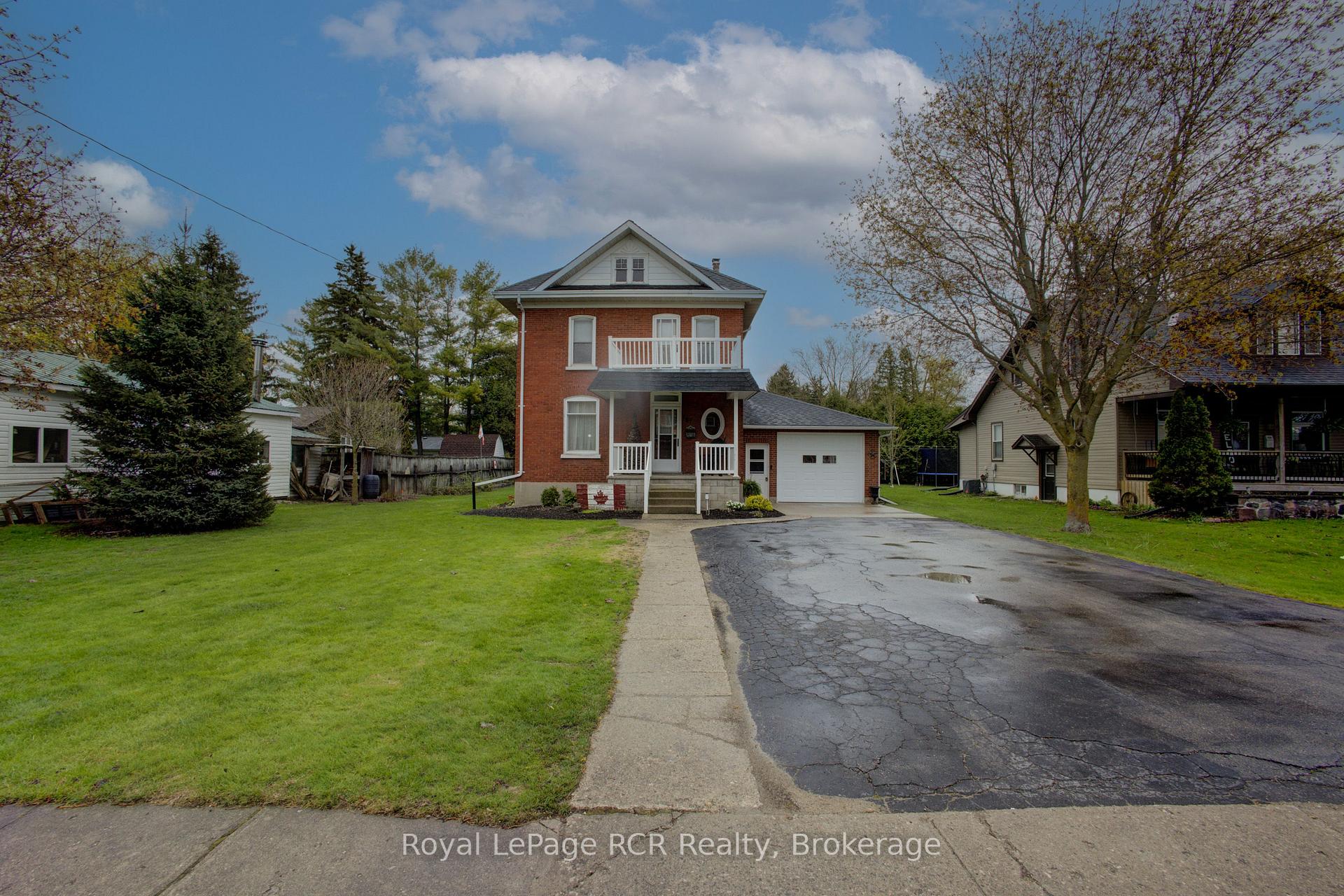 187 King Street, North Perth, ON N0G 1B0