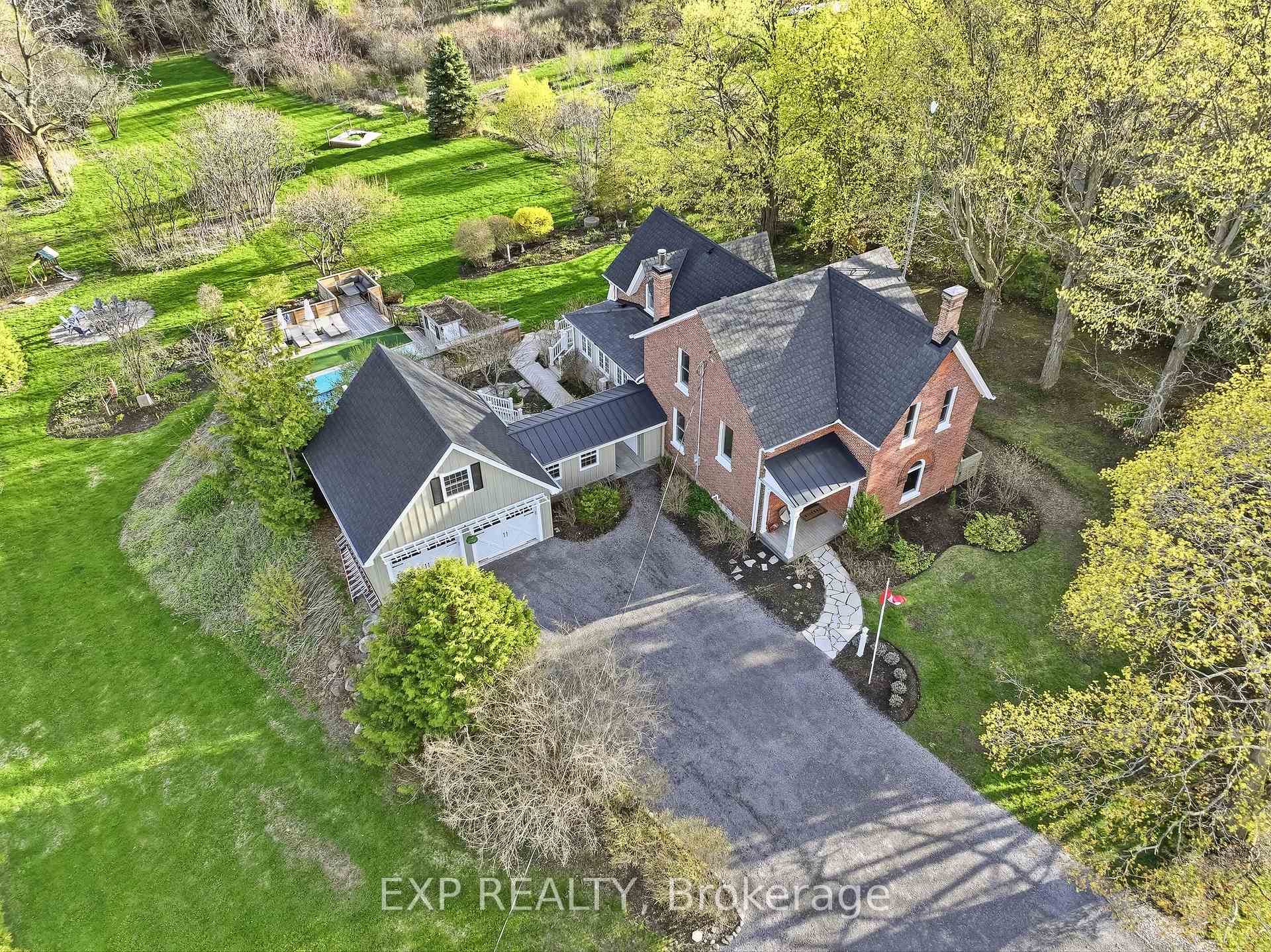 7823 Bickle Hill Road, Hamilton Township, ON K9A 4J7