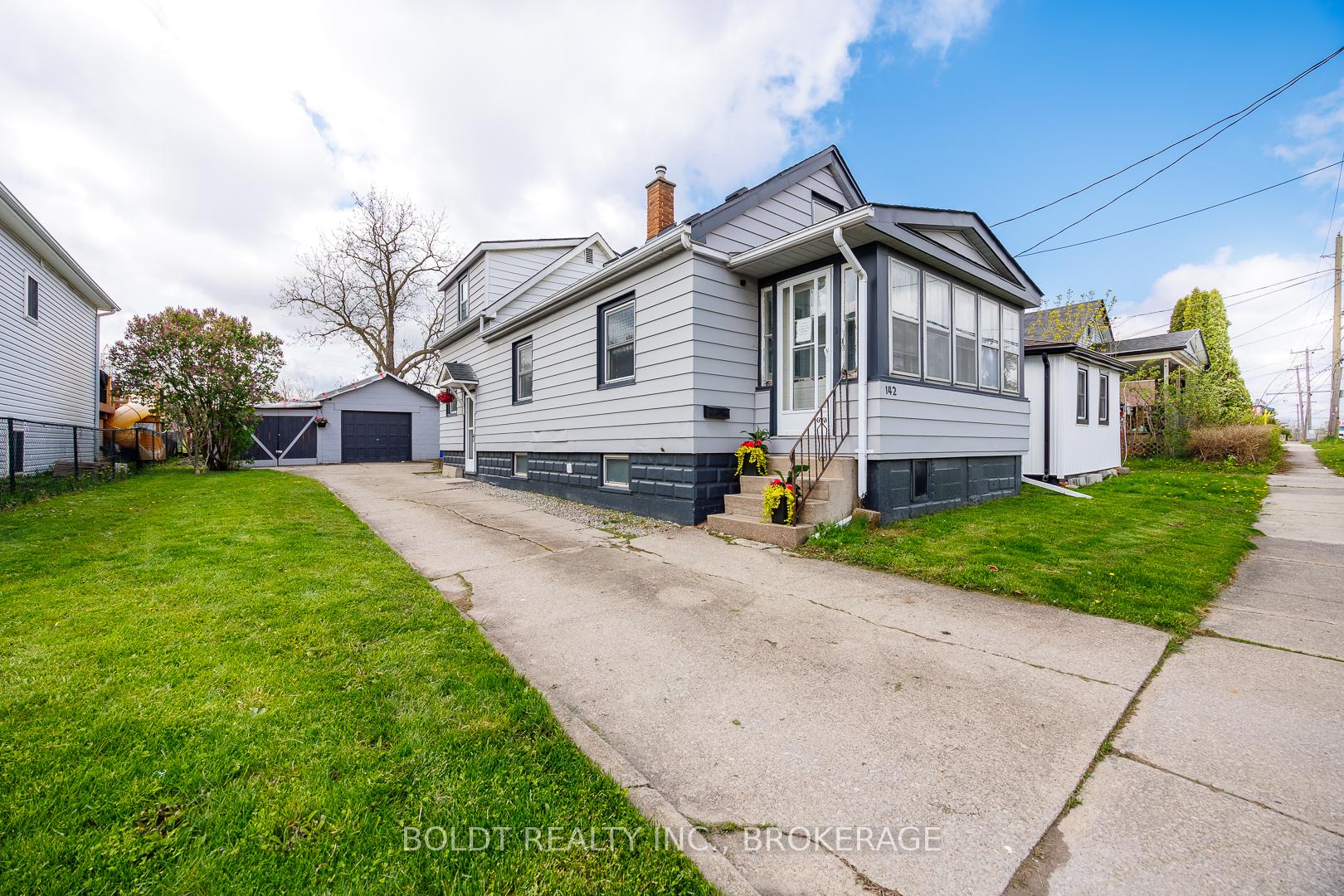 142 CLARA Street, Thorold, ON L2V 1K3