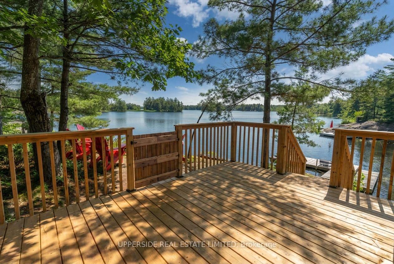 1040 OAK Road, Gravenhurst, ON P0E 1G0