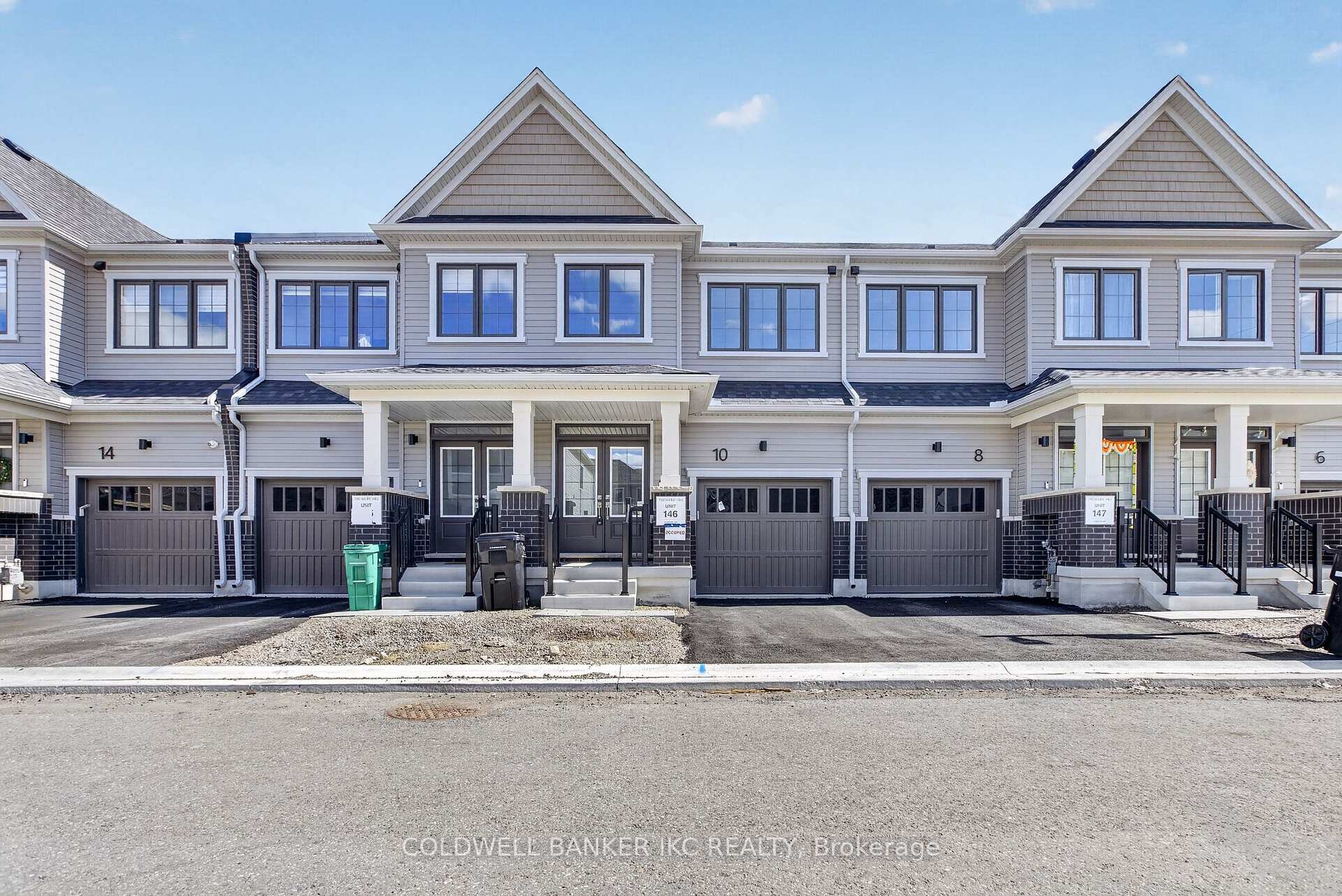 10 Seahorse Common, Cambridge, ON N1R 5S2